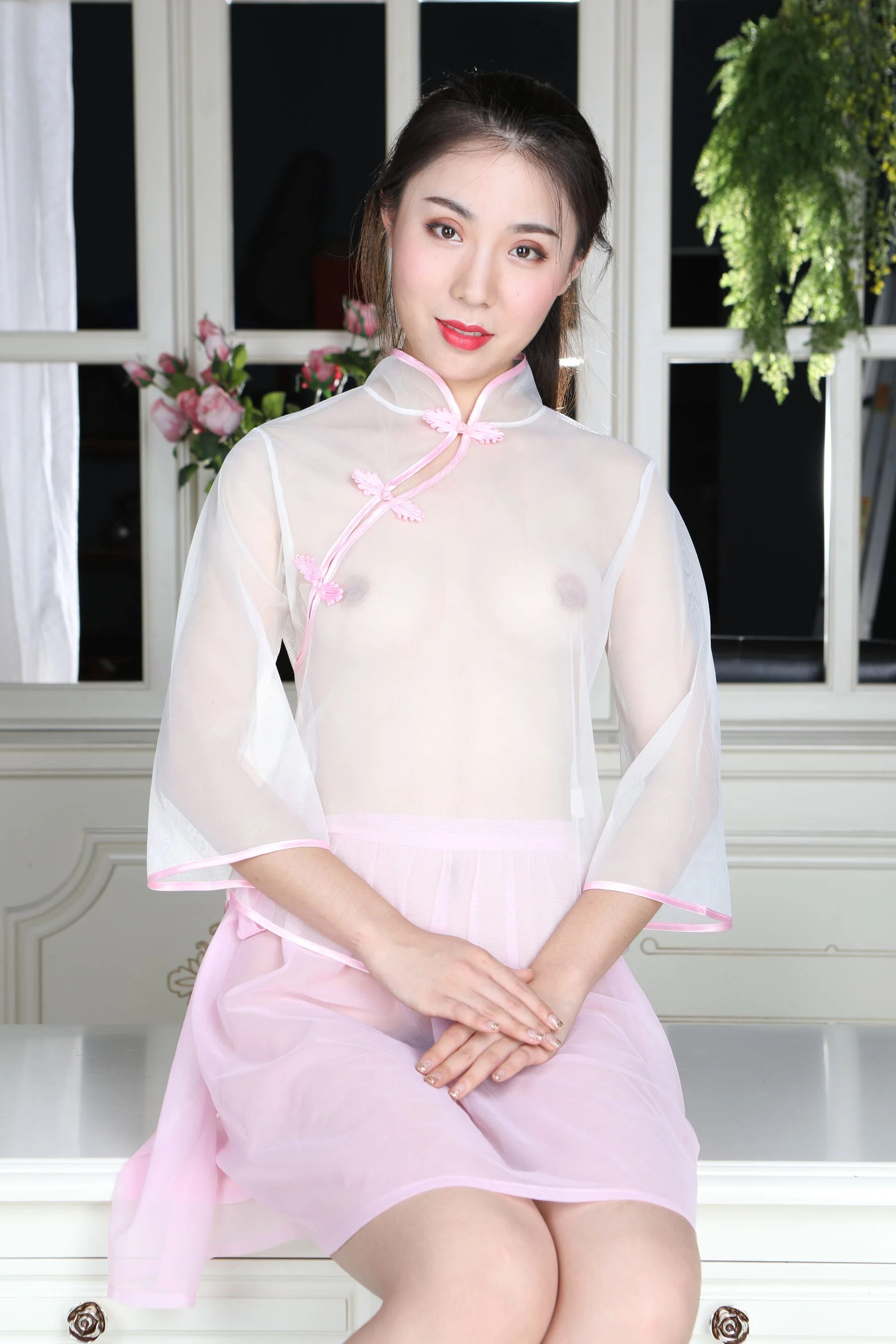 国模尹依晴大尺度人体私拍套图 - Photo 18