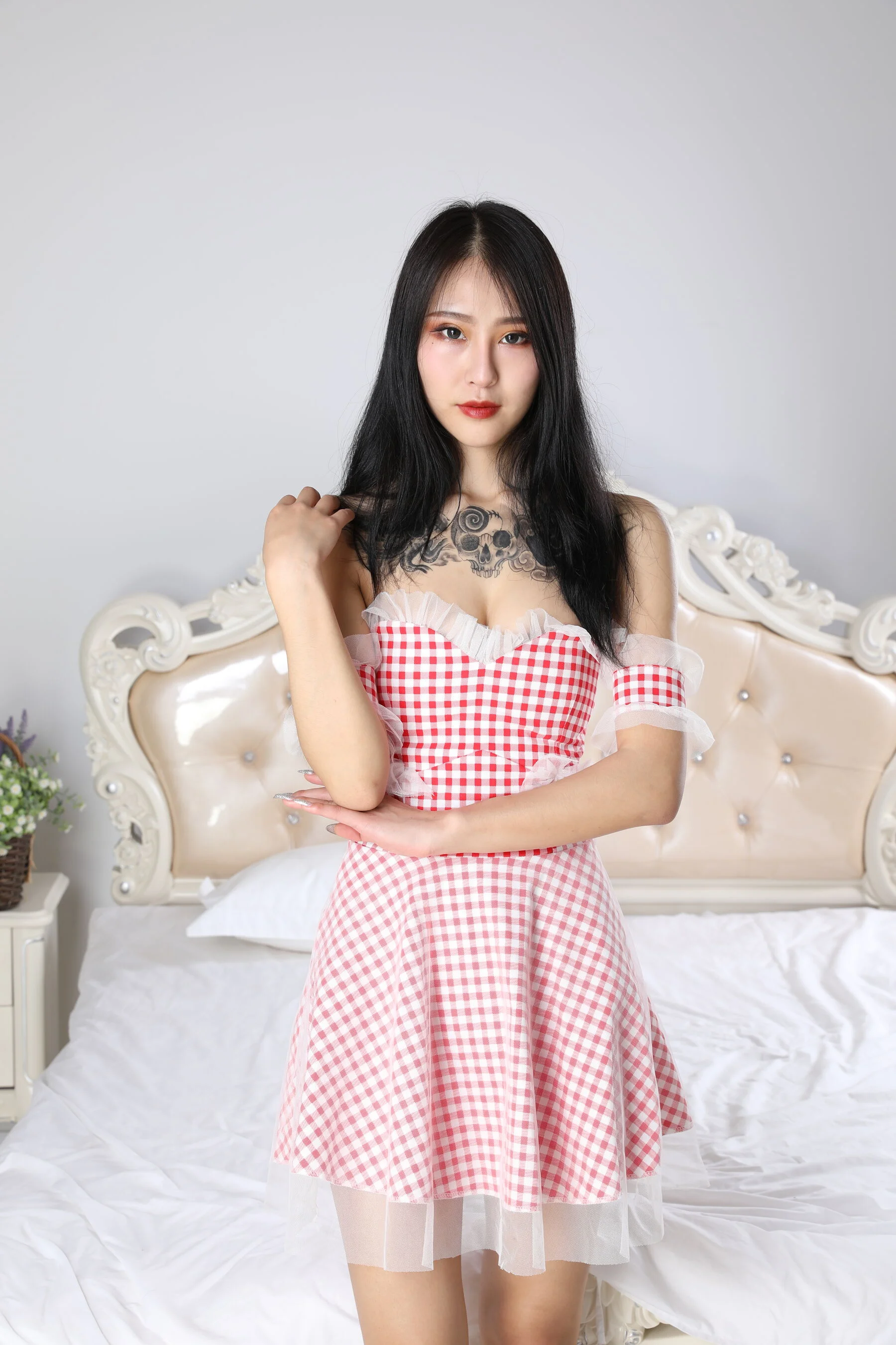 国模诺敏大尺度人体私拍套图 - Photo 35