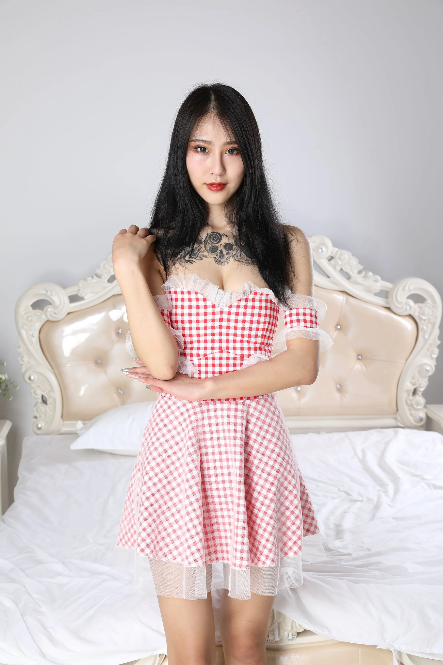 国模诺敏大尺度人体私拍套图 - Photo 37