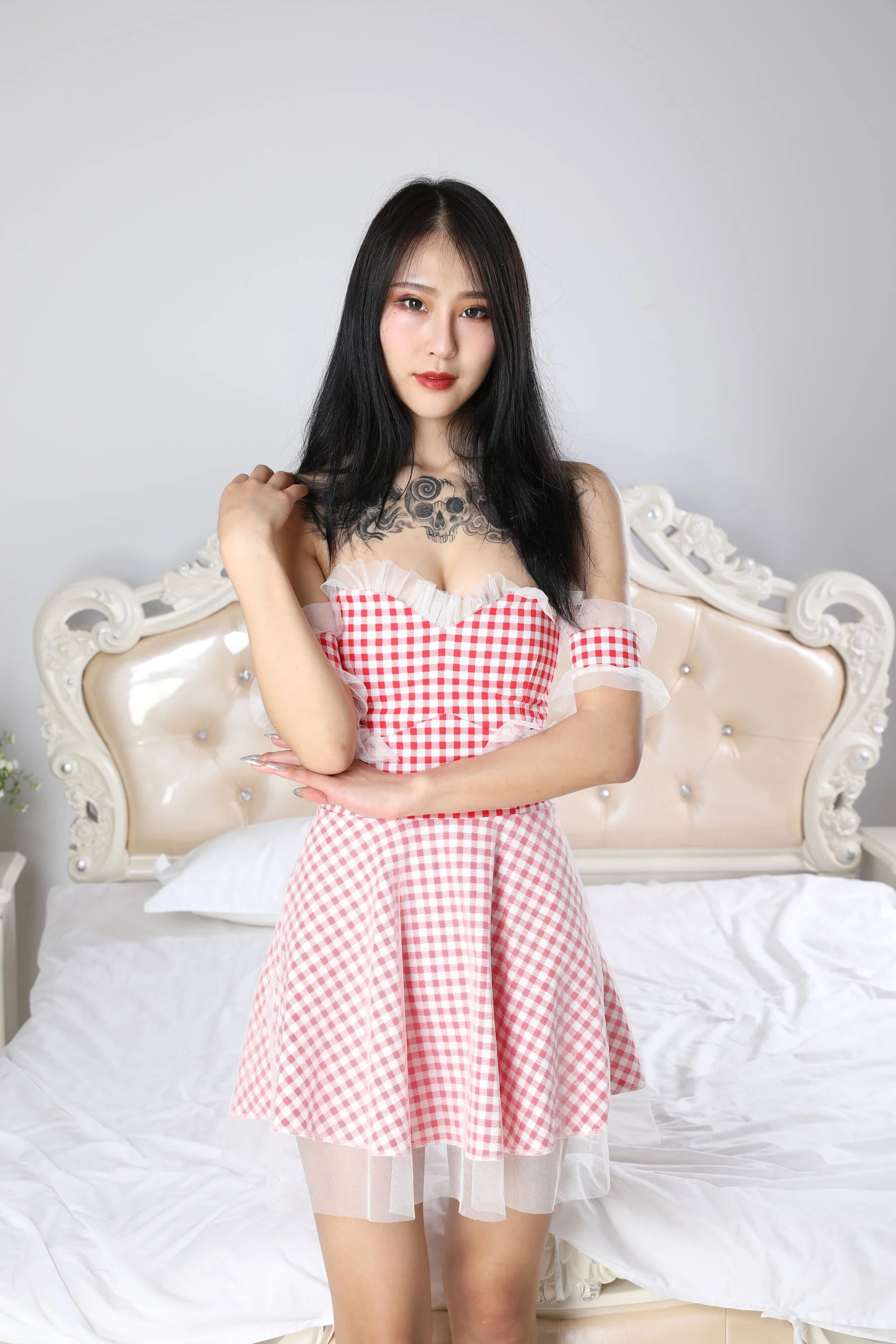 国模诺敏大尺度人体私拍套图 - Photo 38