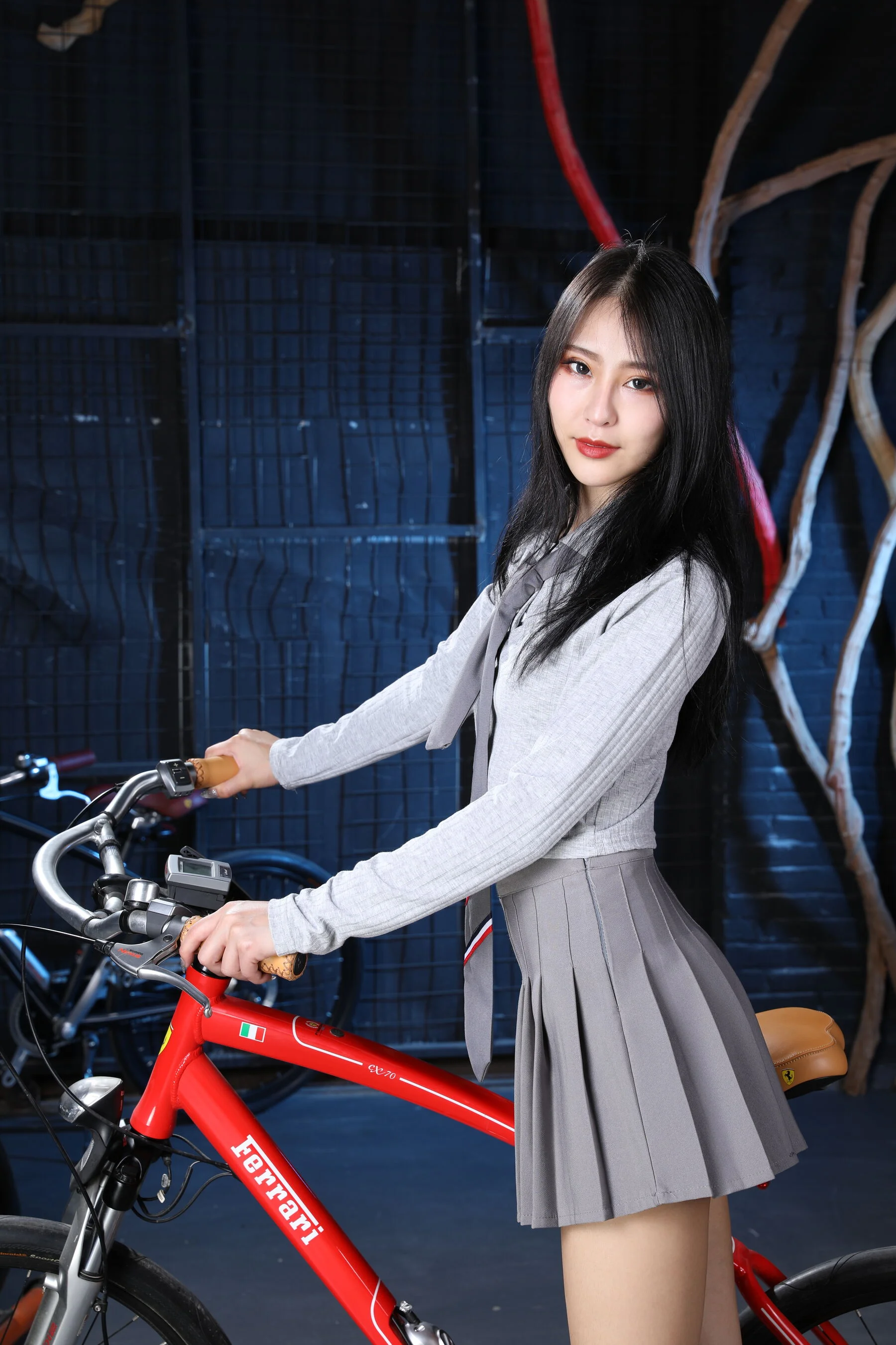 国模诺敏大尺度人体私拍套图 - Photo 372