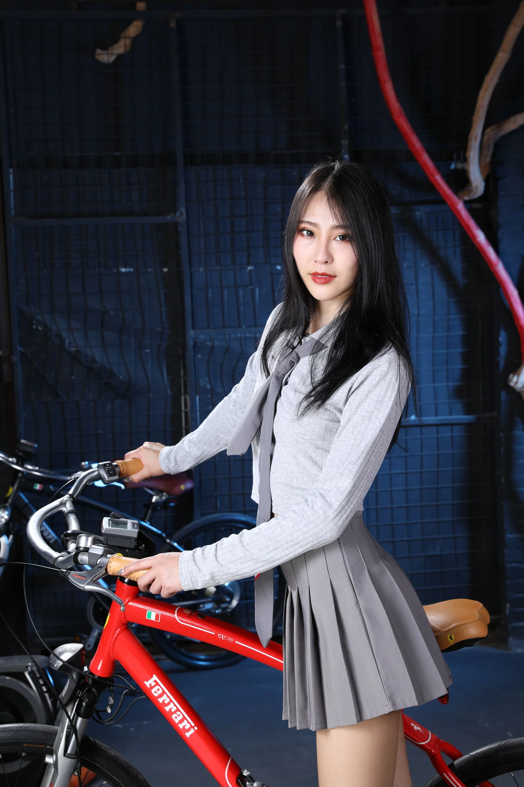 国模诺敏大尺度人体私拍套图 - Photo 387