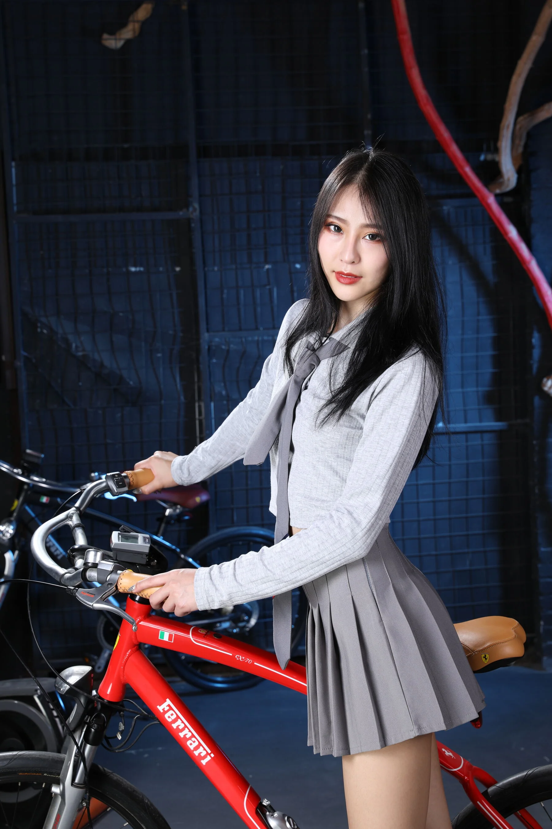 国模诺敏大尺度人体私拍套图 - Photo 389