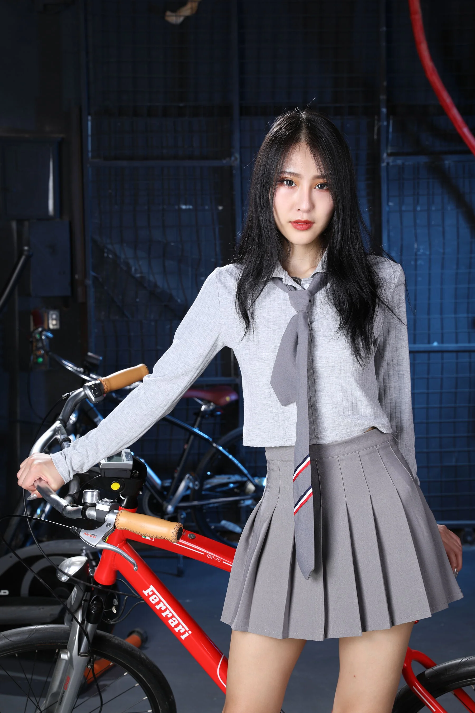 国模诺敏大尺度人体私拍套图 - Photo 393