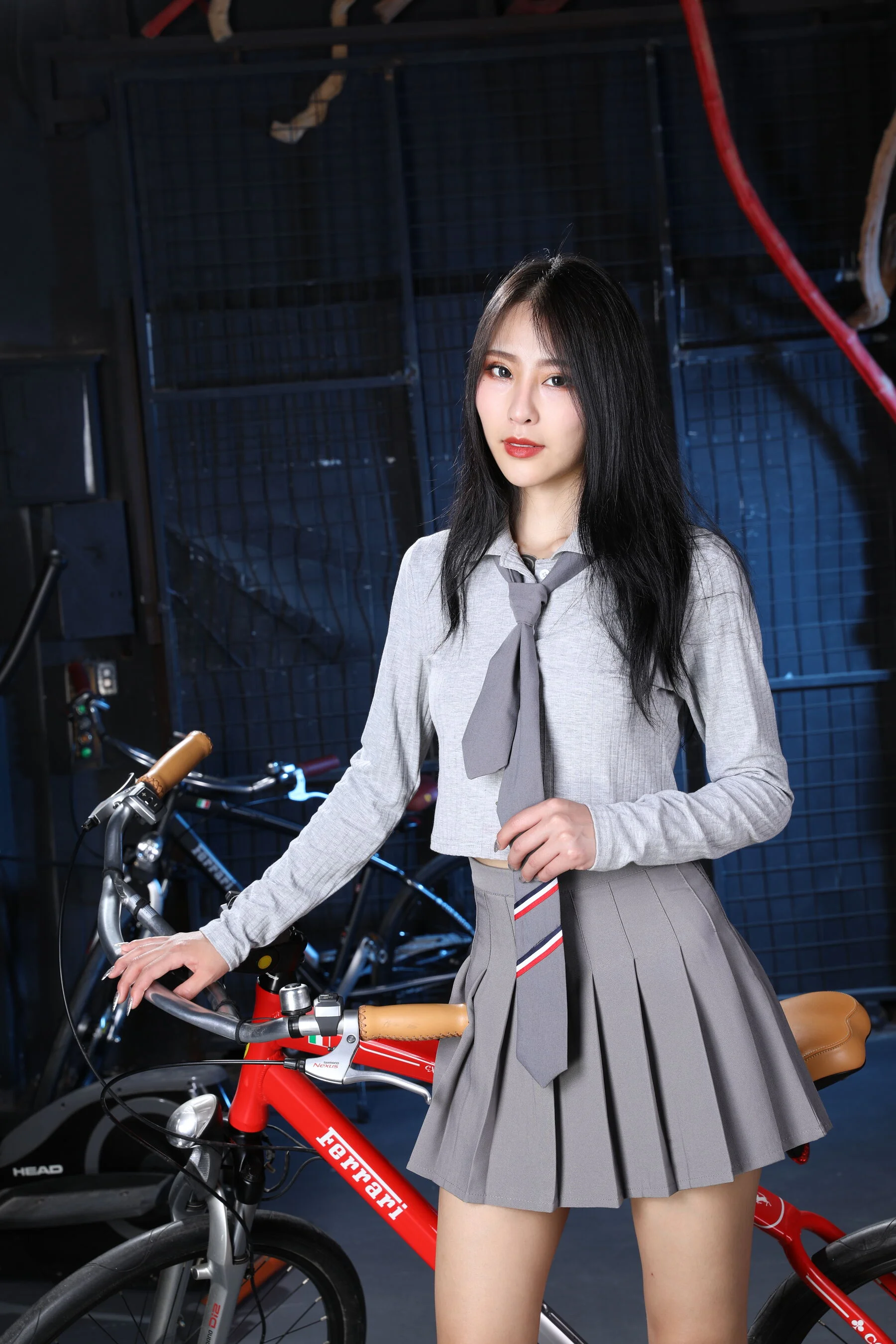 国模诺敏大尺度人体私拍套图 - Photo 398