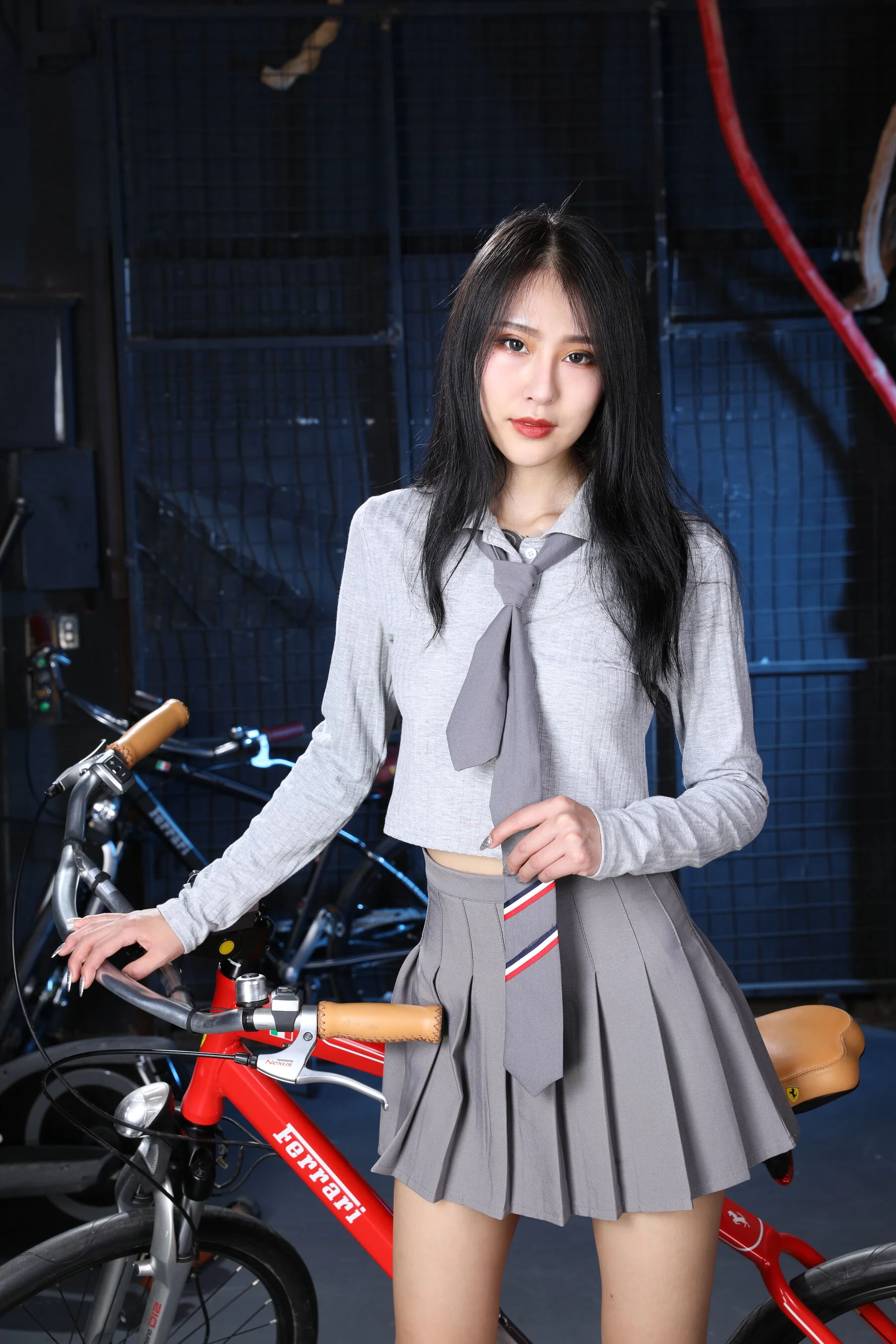 国模诺敏大尺度人体私拍套图 - Photo 404