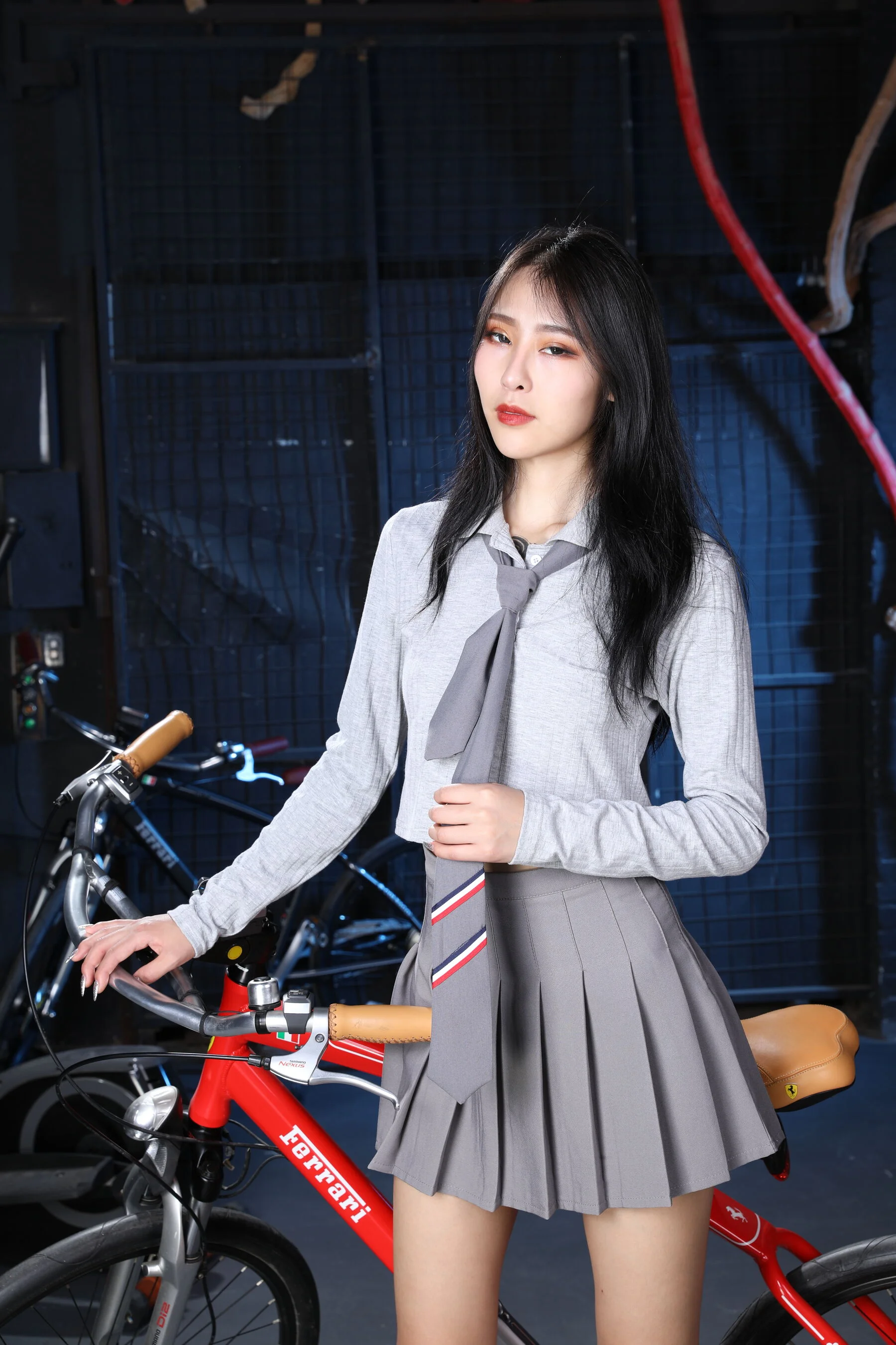 国模诺敏大尺度人体私拍套图 - Photo 407