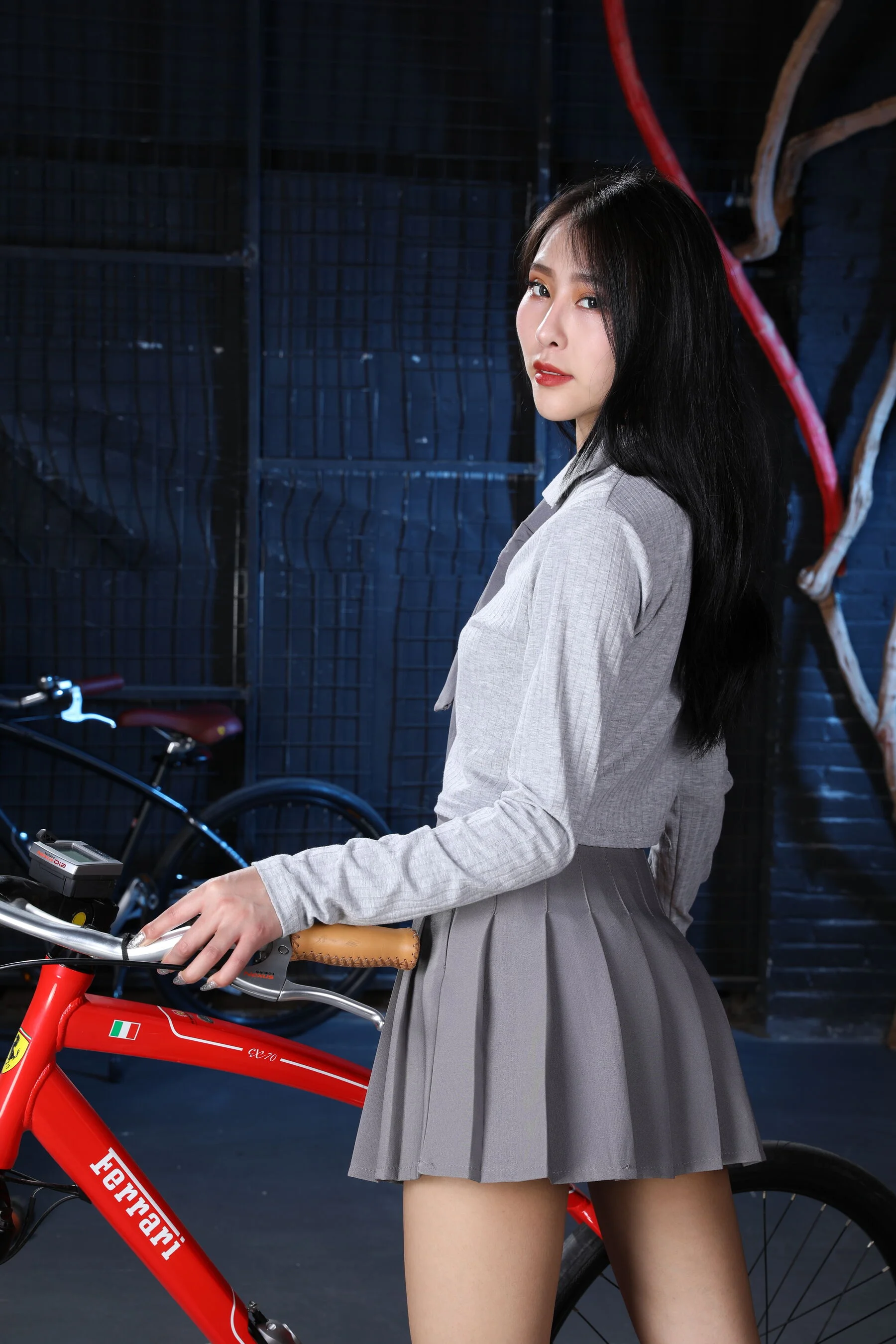 国模诺敏大尺度人体私拍套图 - Photo 429