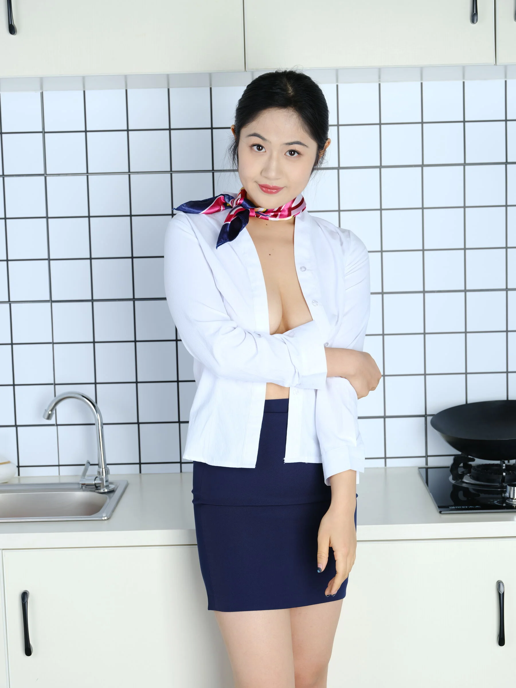 国模雪桃大尺度人体私拍套图 - Photo 140