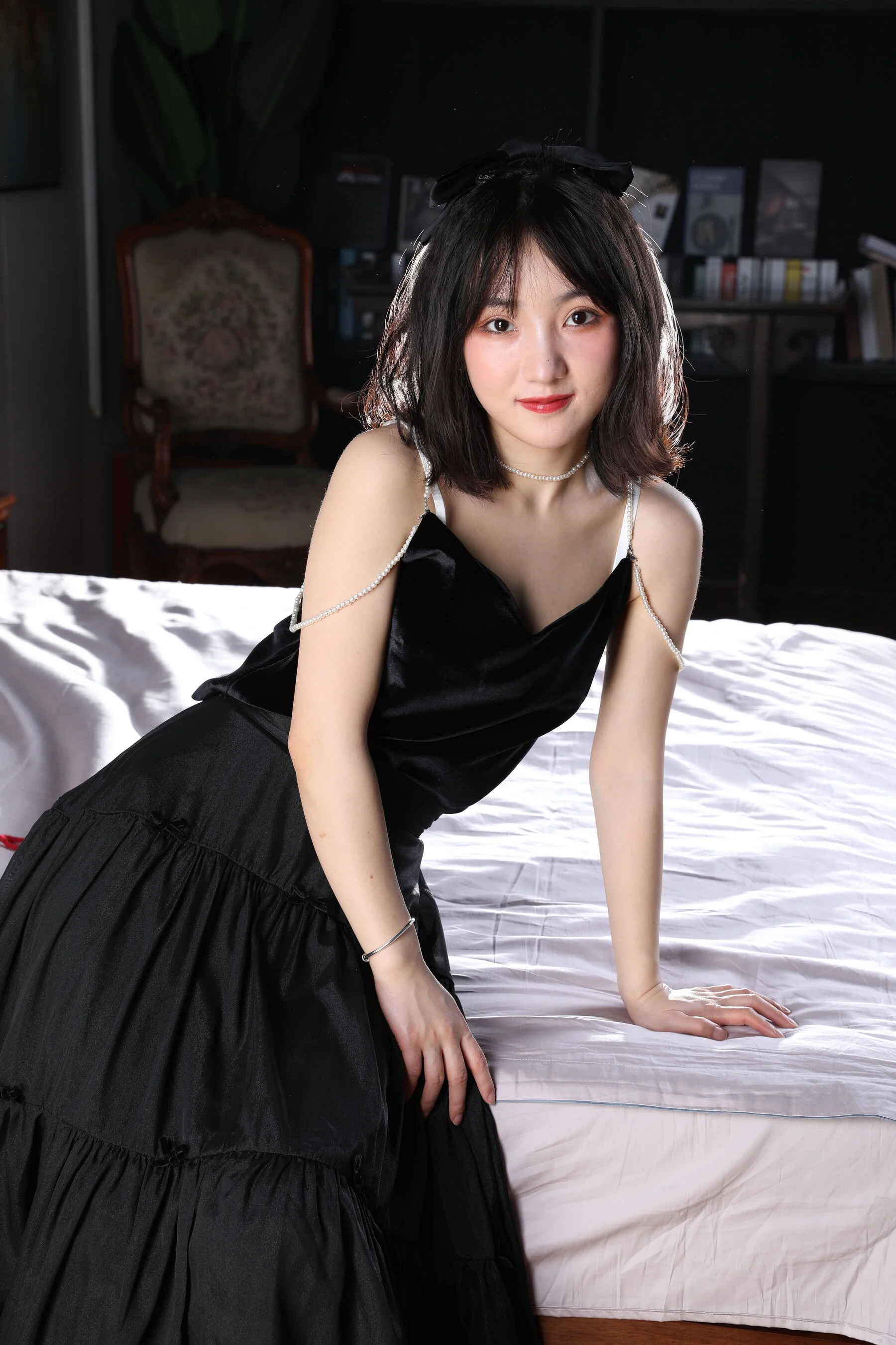 国模小不点大尺度人体私拍套图 - Photo 24