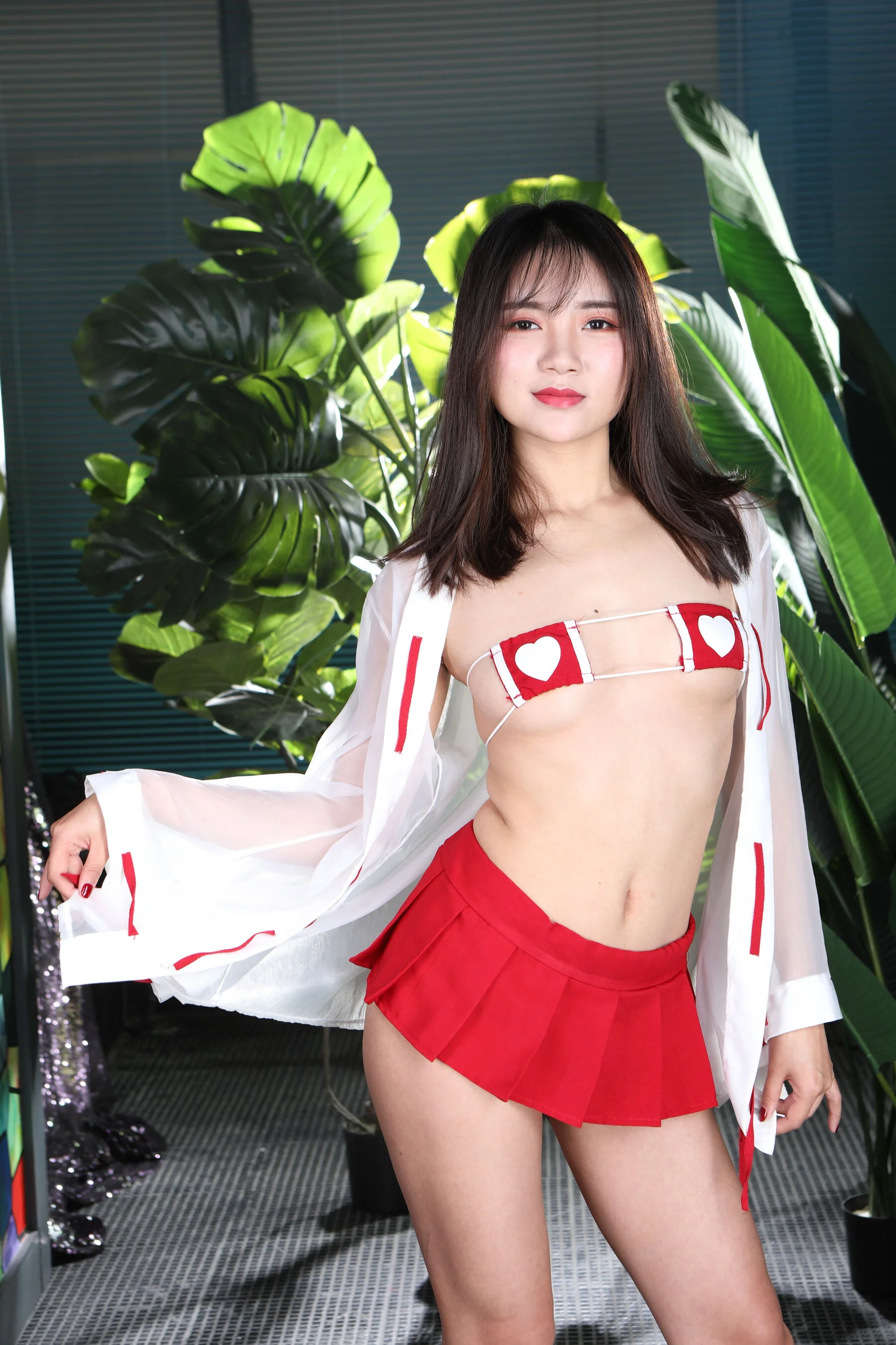 国模小爱大尺度人体私拍套图 - Photo 353