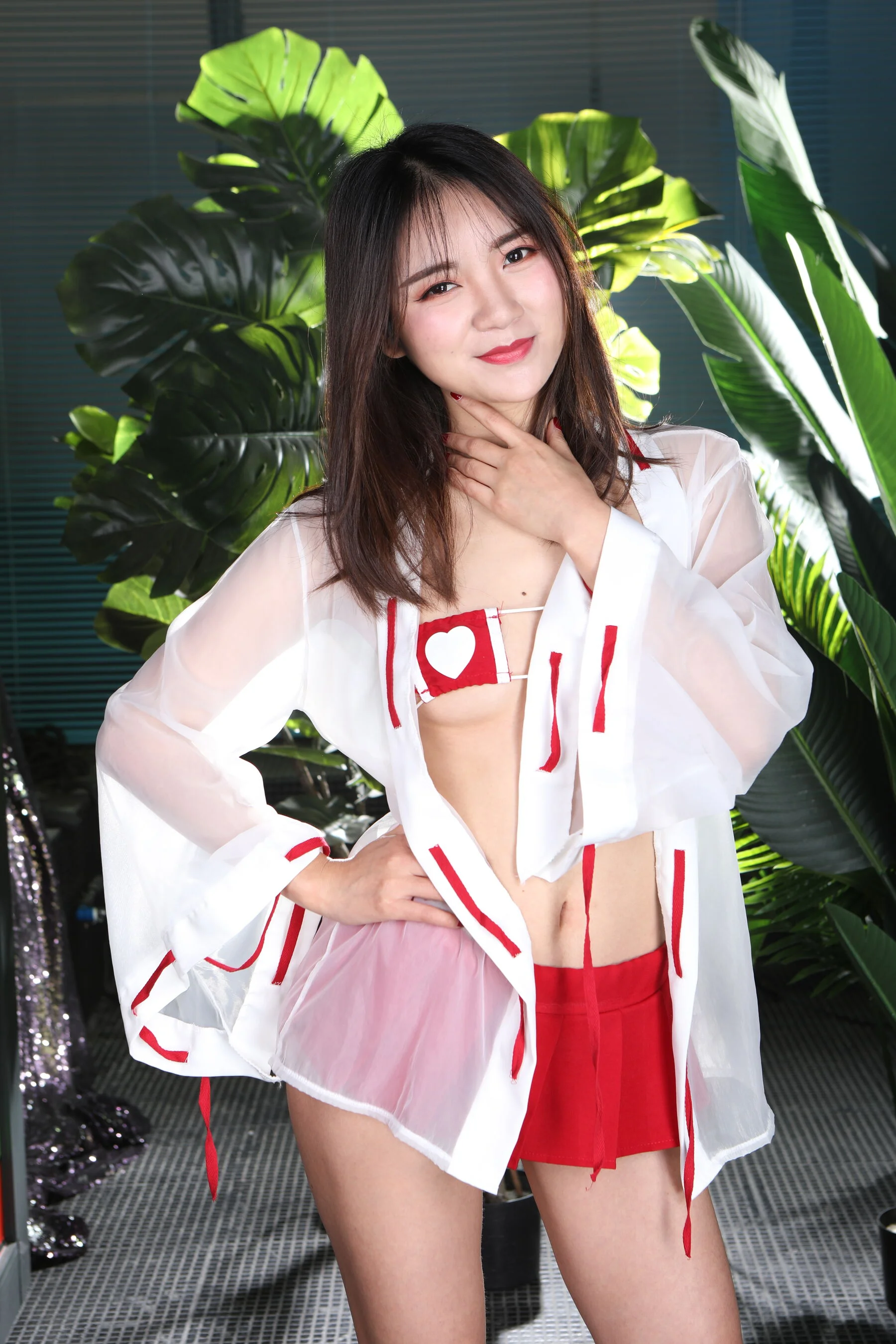 国模小爱大尺度人体私拍套图 - Photo 371