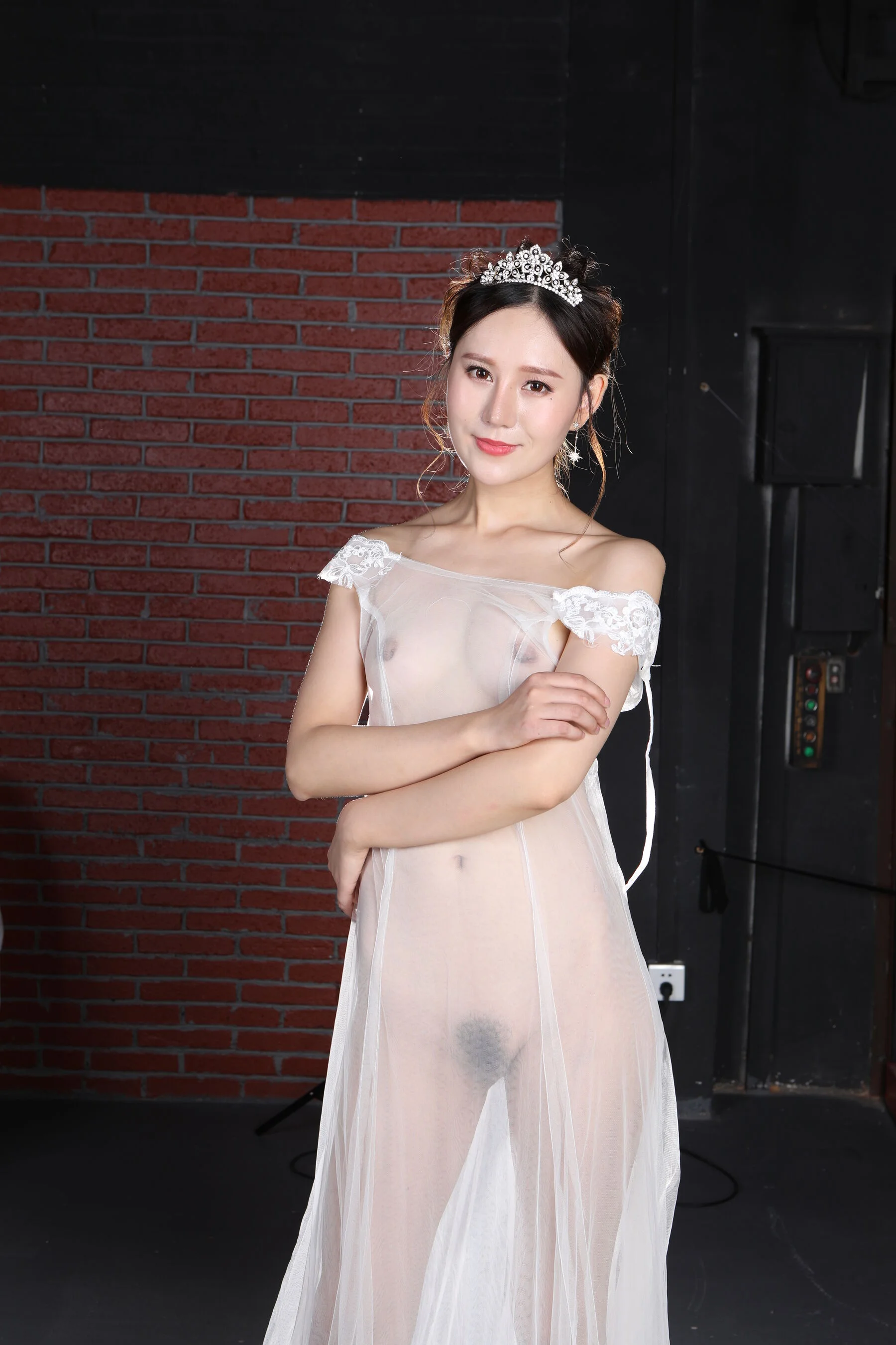 国模海利大尺度人体私拍套图 - Photo 566