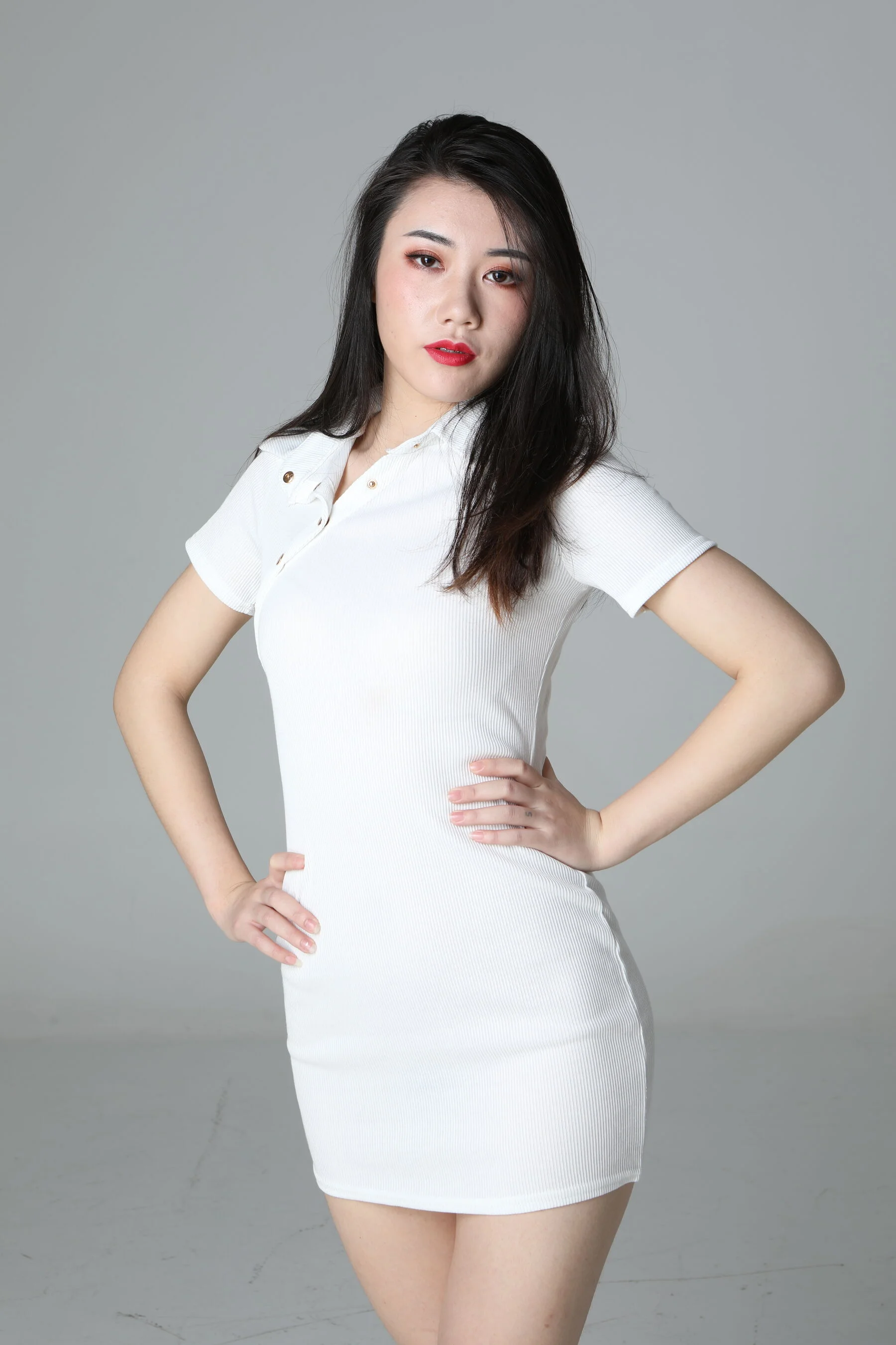 国模美娜大尺度人体私拍套图 - Photo 12