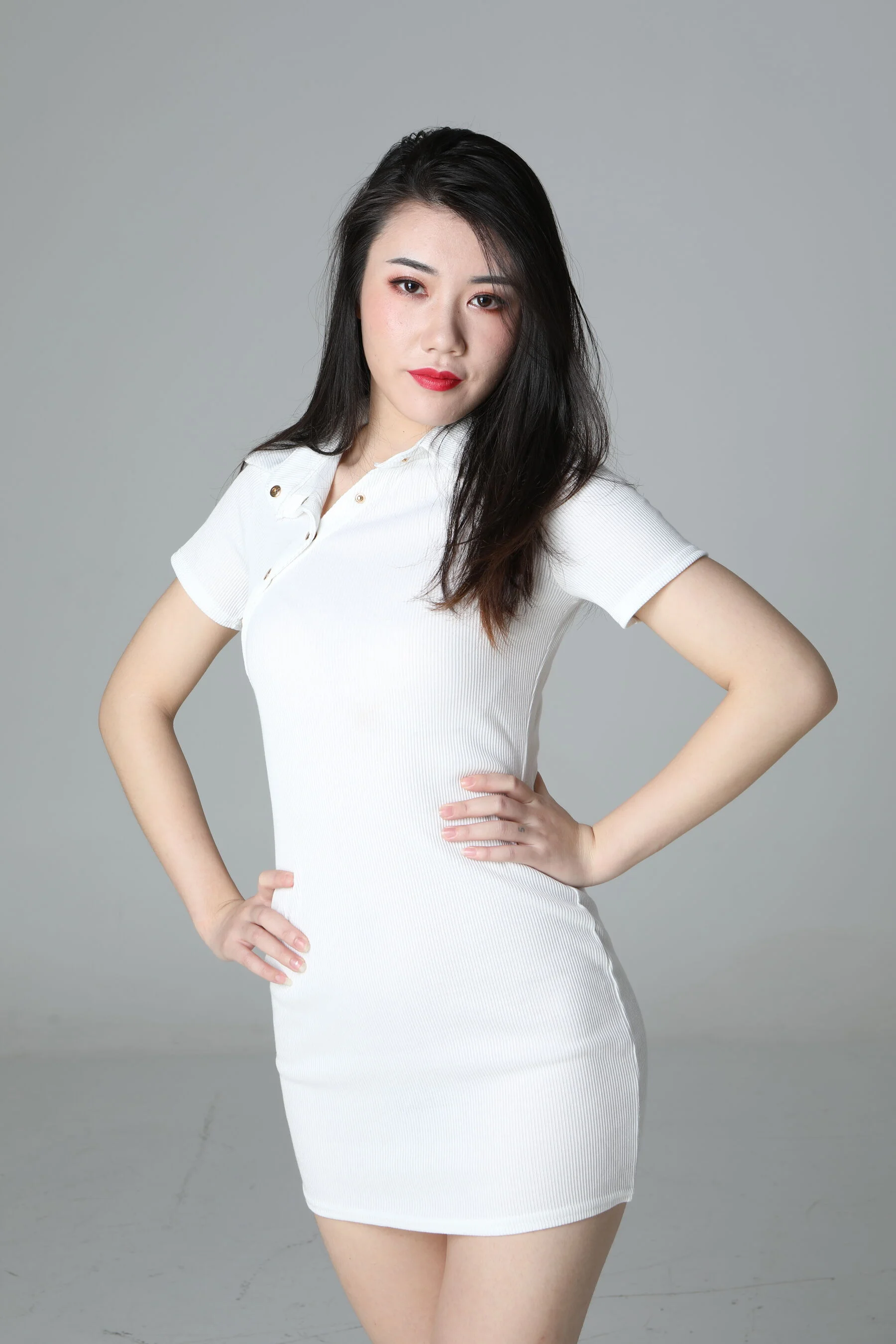 国模美娜大尺度人体私拍套图 - Photo 13