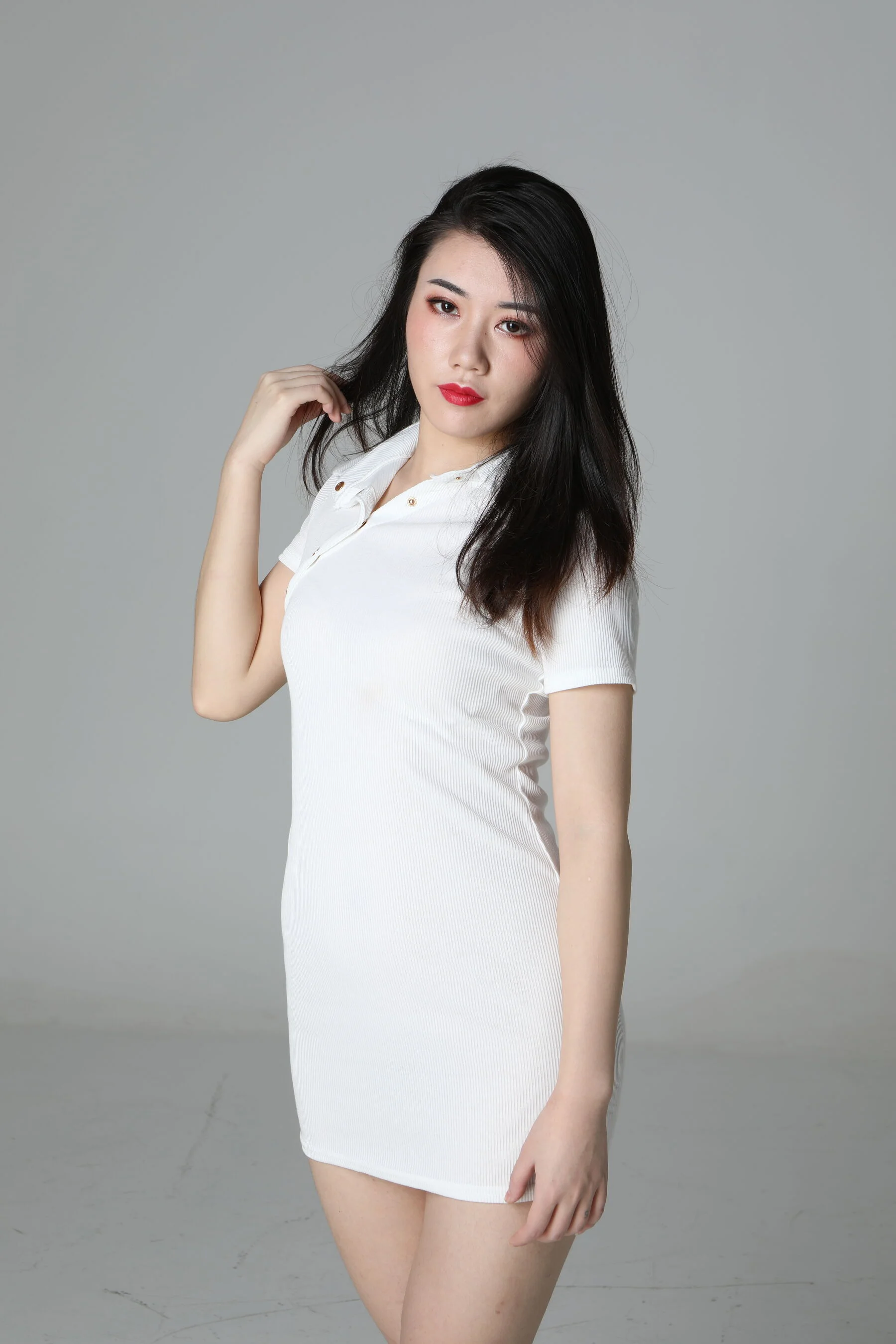 国模美娜大尺度人体私拍套图 - Photo 16