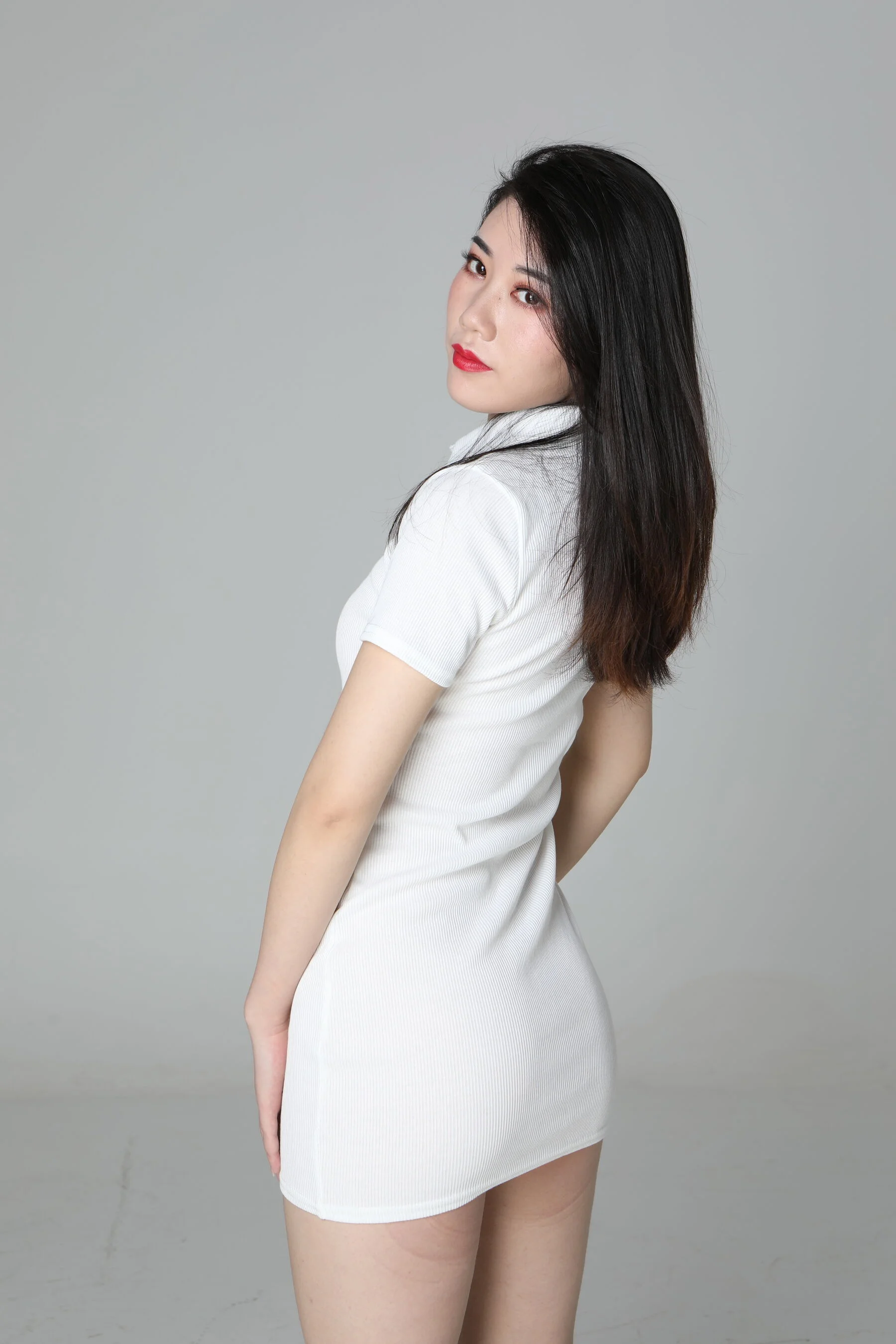 国模美娜大尺度人体私拍套图 - Photo 20