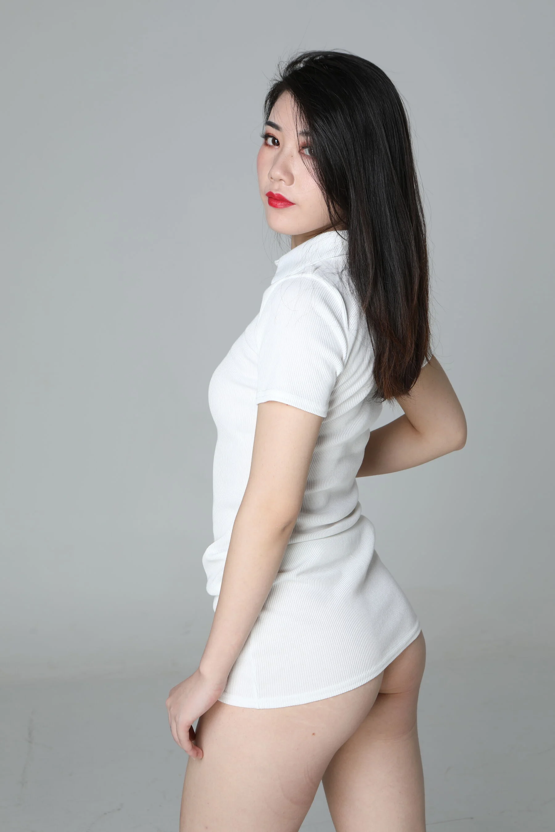 国模美娜大尺度人体私拍套图 - Photo 38