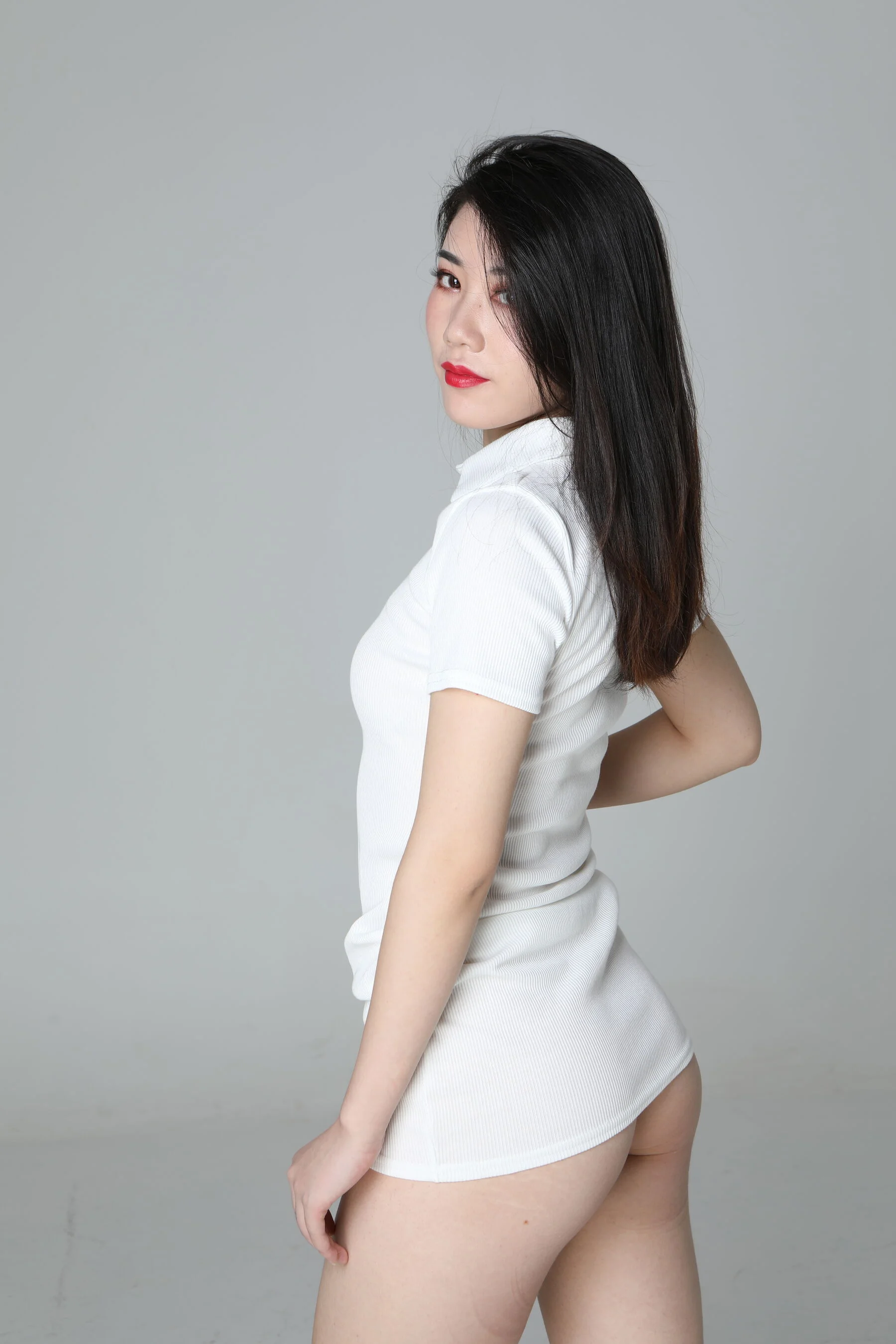 国模美娜大尺度人体私拍套图 - Photo 39