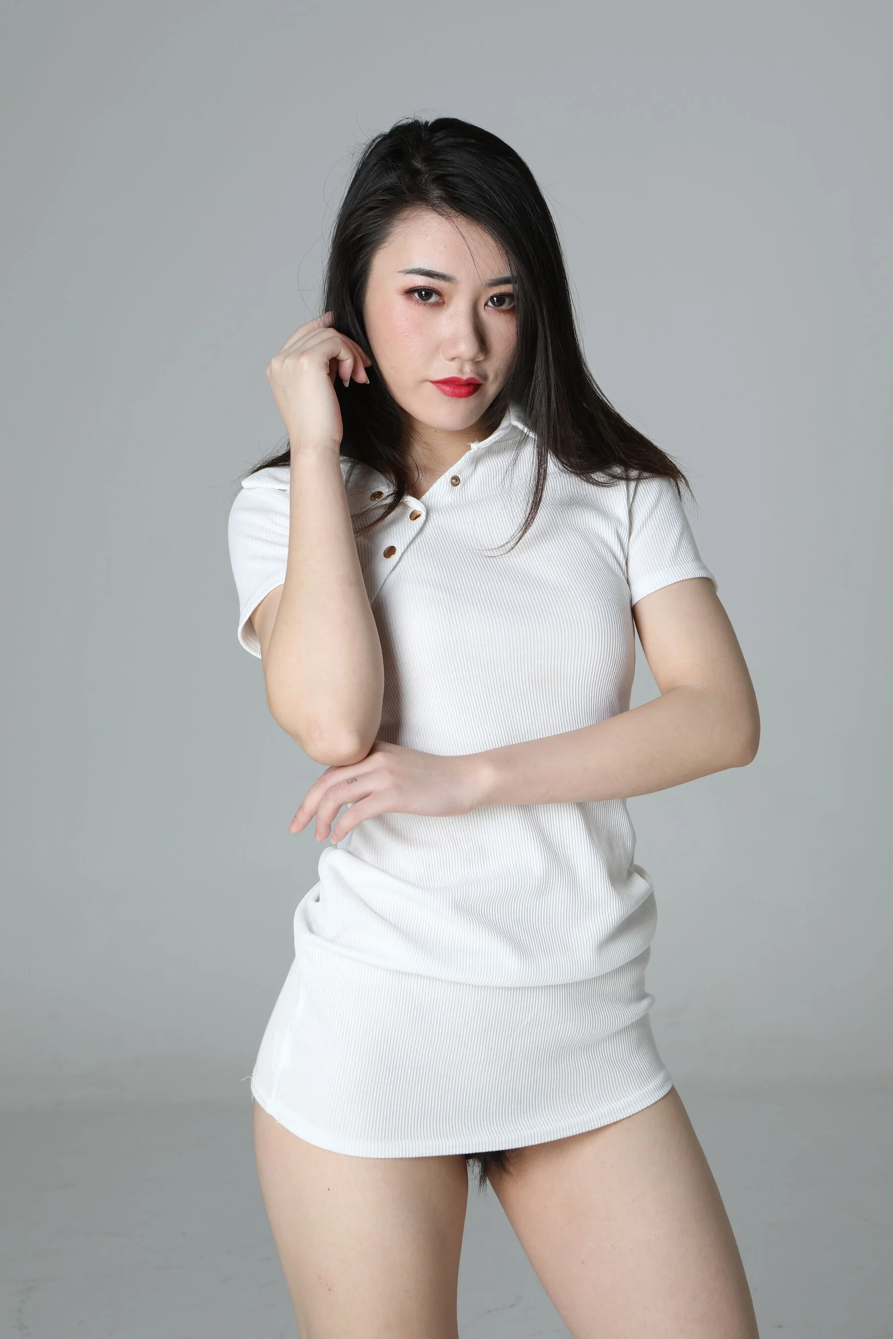 国模美娜大尺度人体私拍套图 - Photo 40