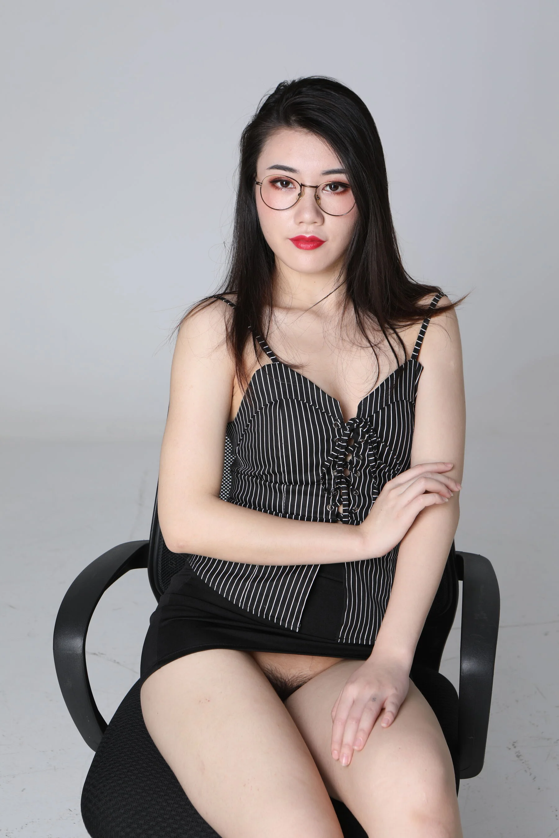 国模美娜大尺度人体私拍套图 - Photo 78