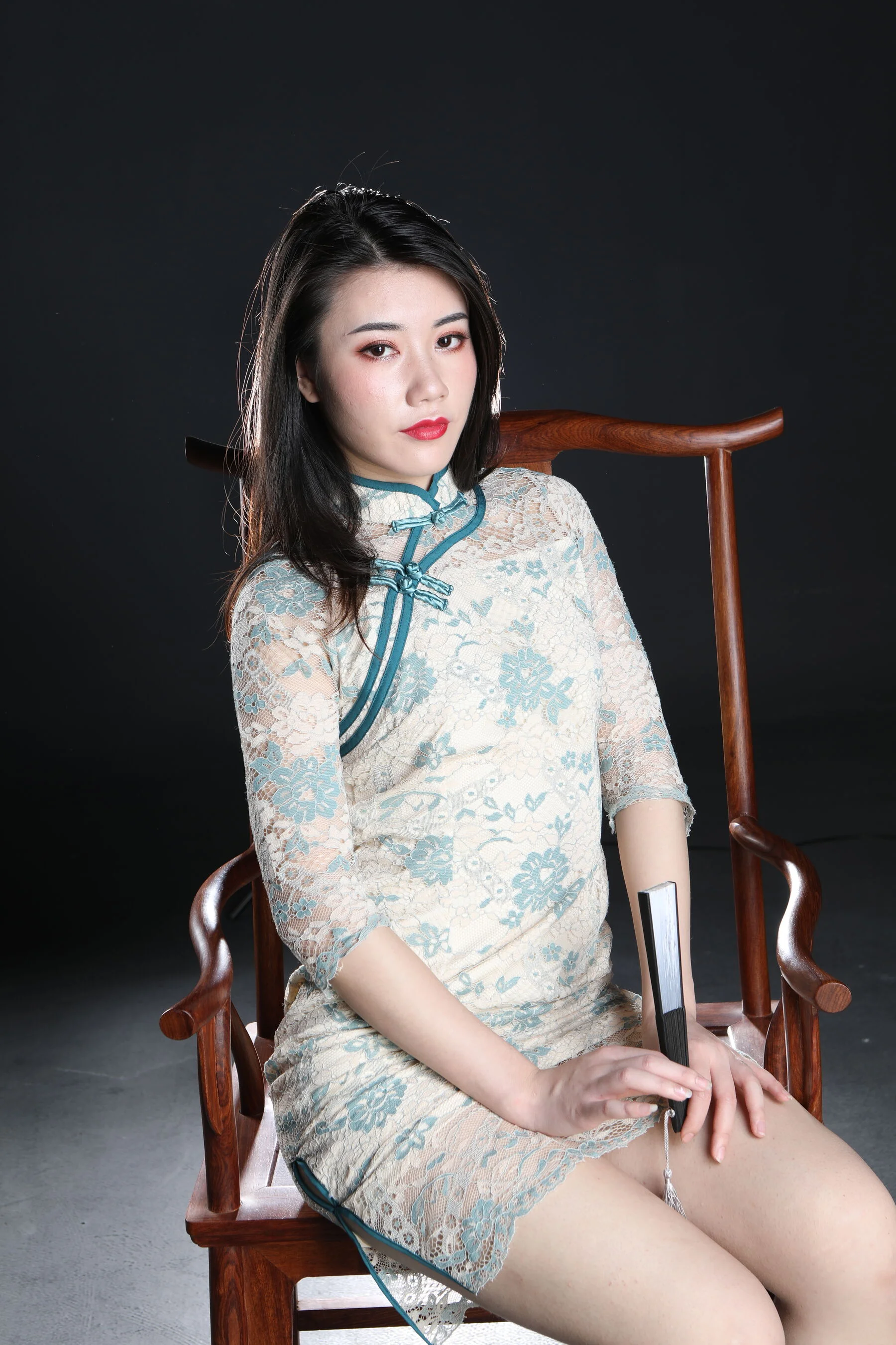 国模美娜大尺度人体私拍套图 - Photo 350