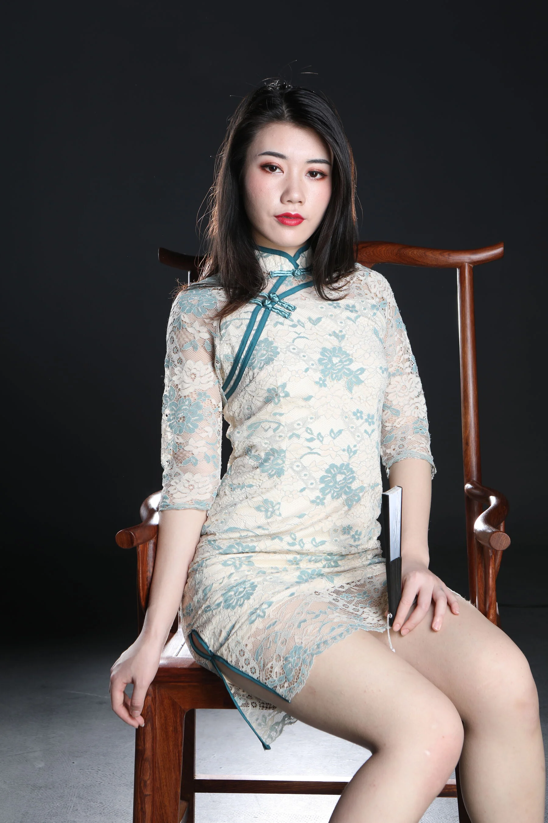 国模美娜大尺度人体私拍套图 - Photo 360