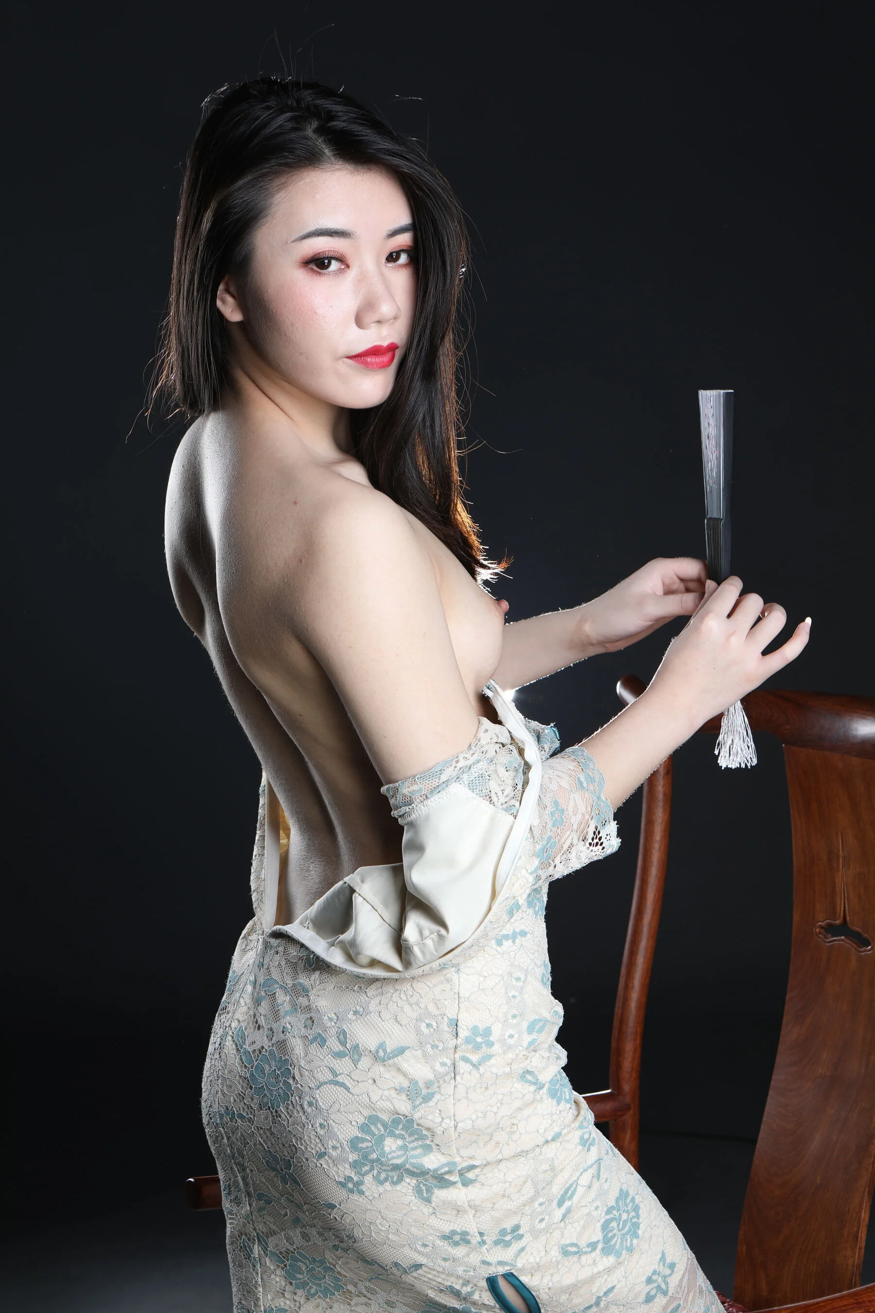 国模美娜大尺度人体私拍套图 - Photo 396