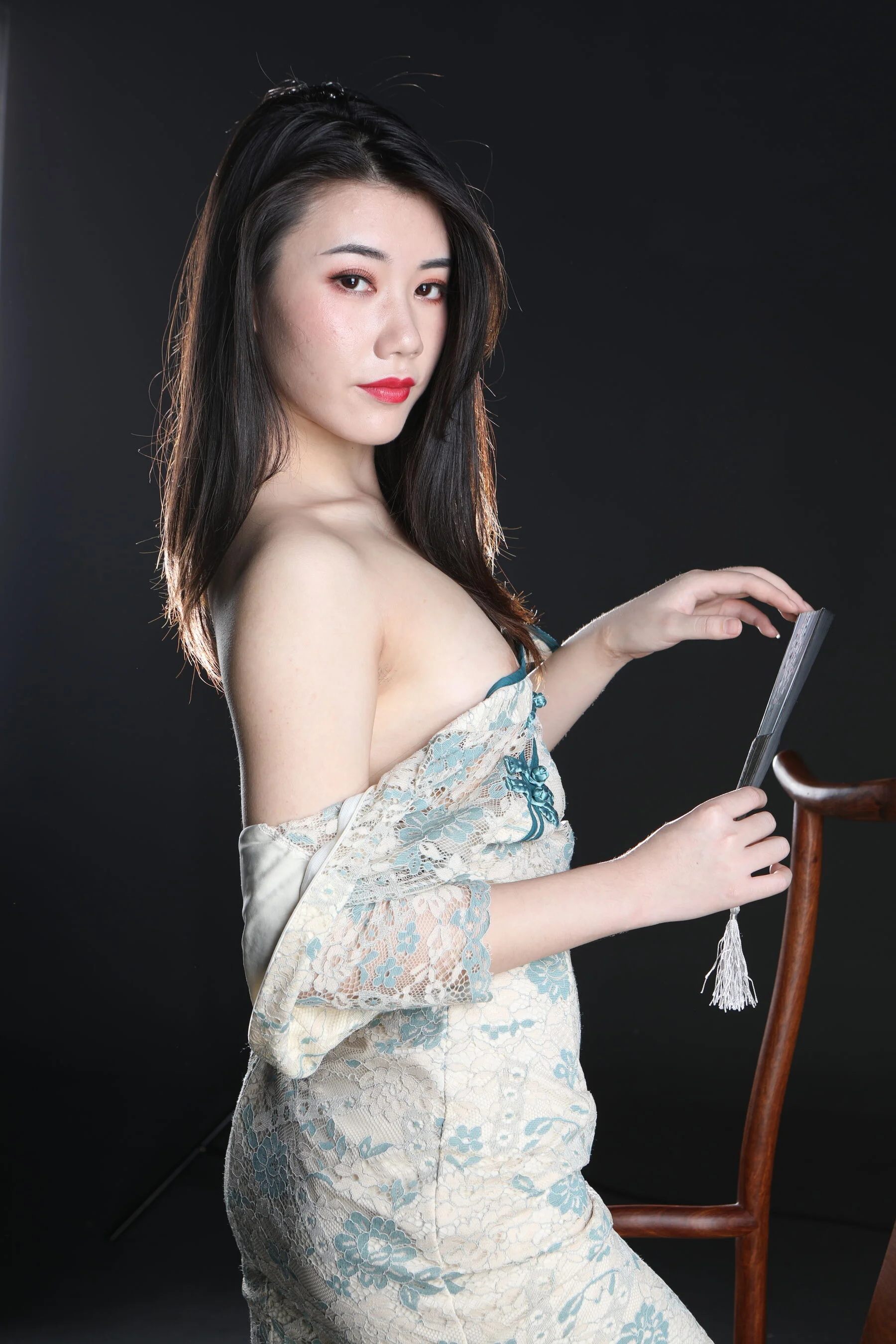 国模美娜大尺度人体私拍套图 - Photo 406