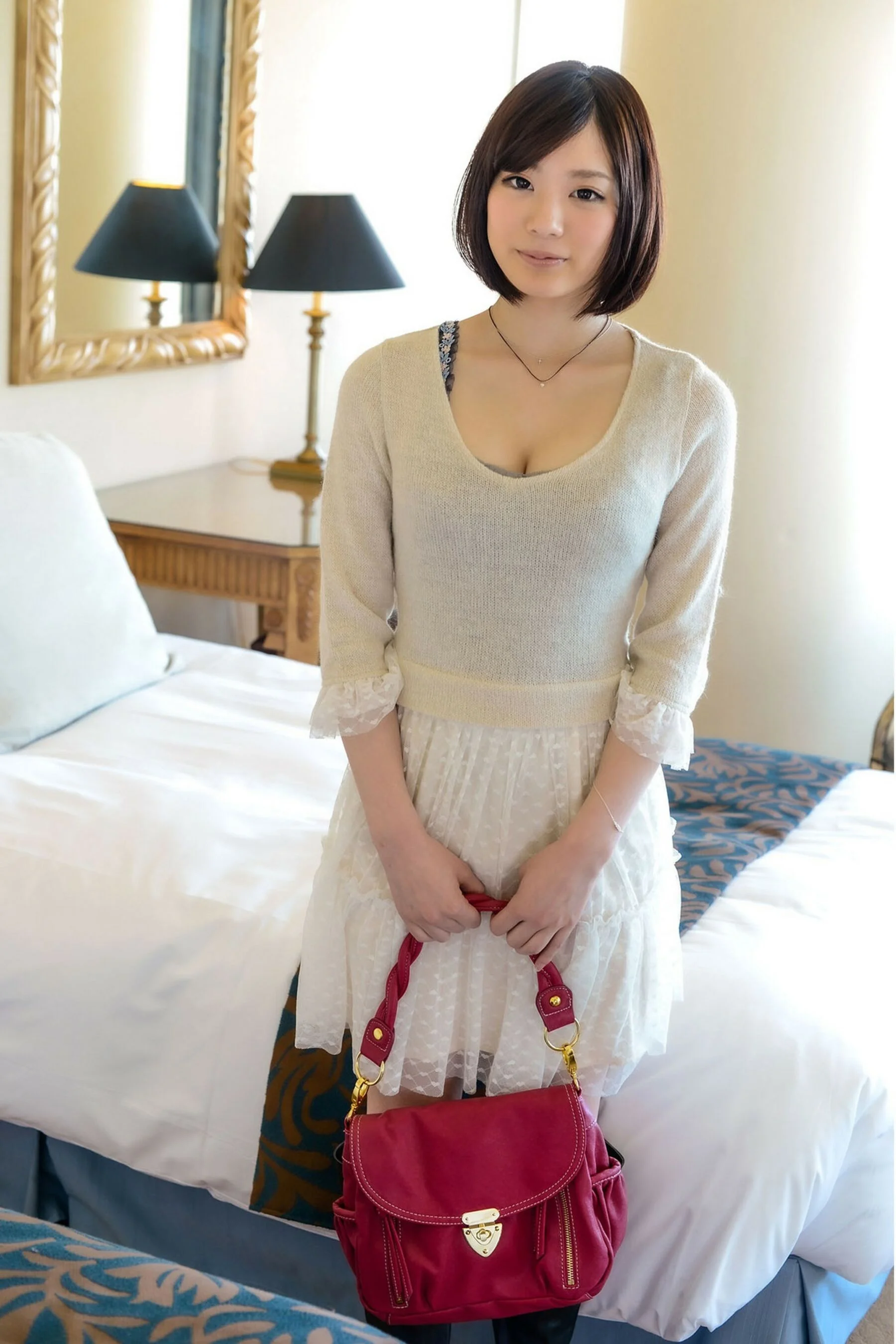 铃村爱里 - Photo 17