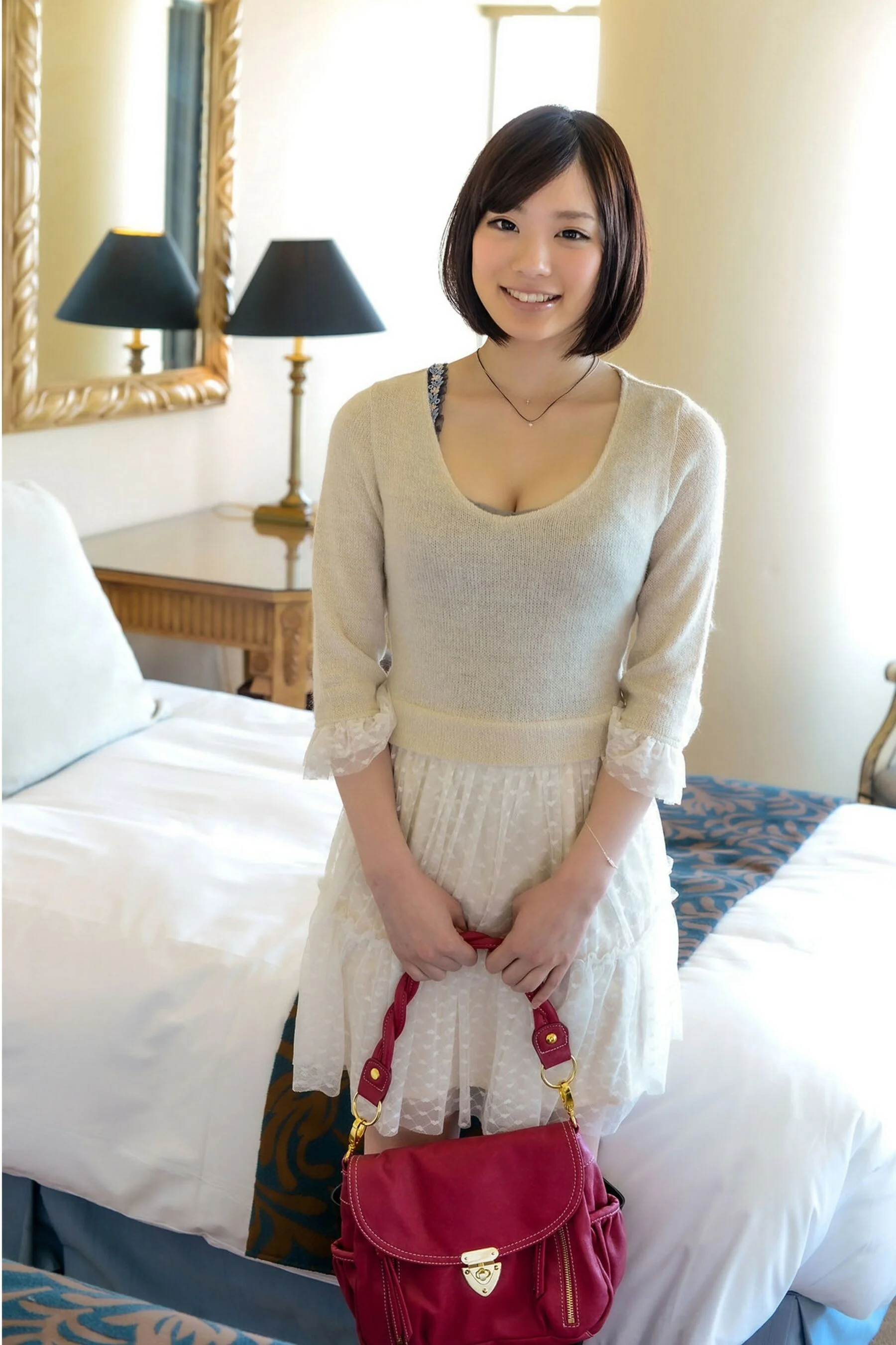 铃村爱里 - Photo 18
