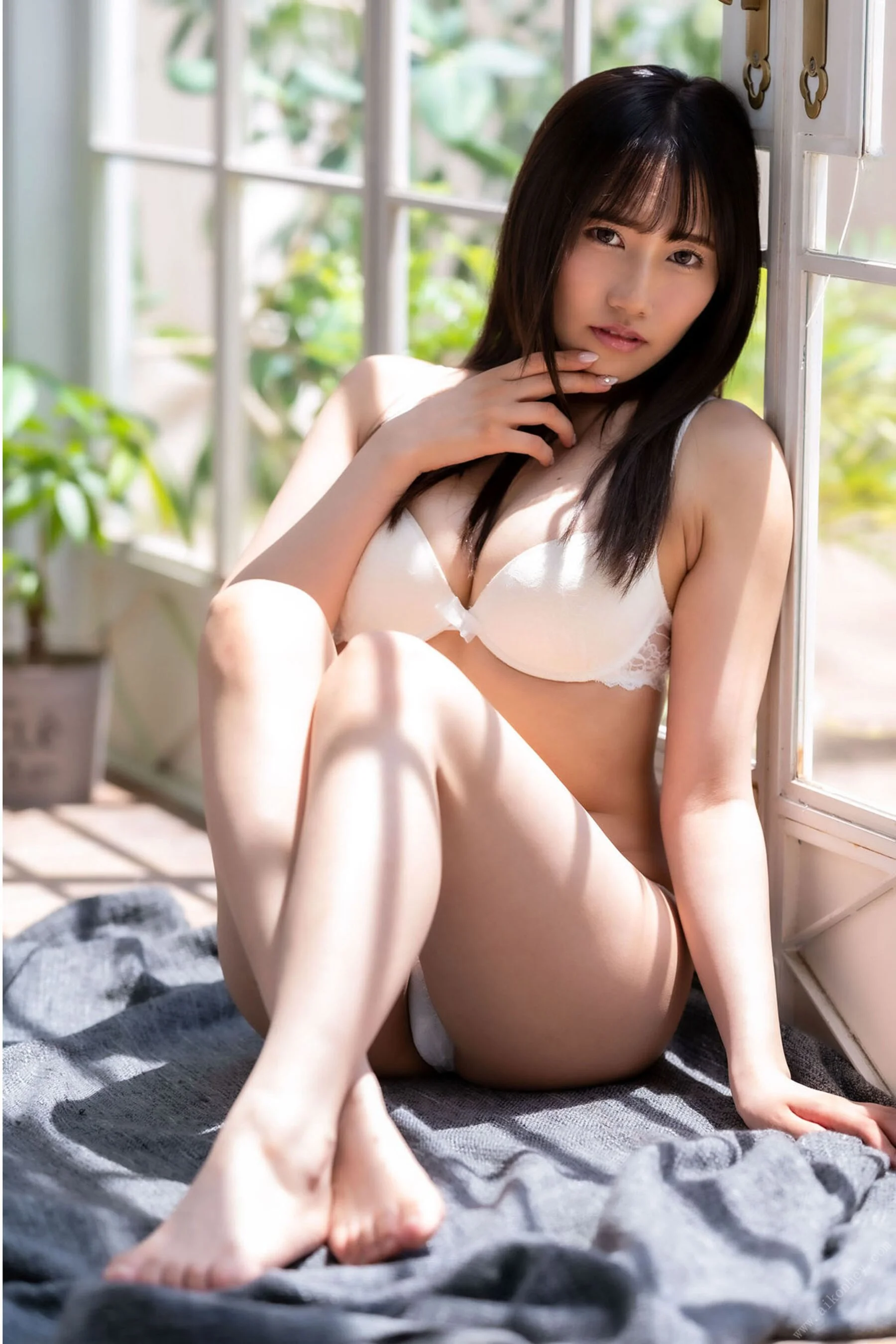 斋藤亚美里 - Photo 29
