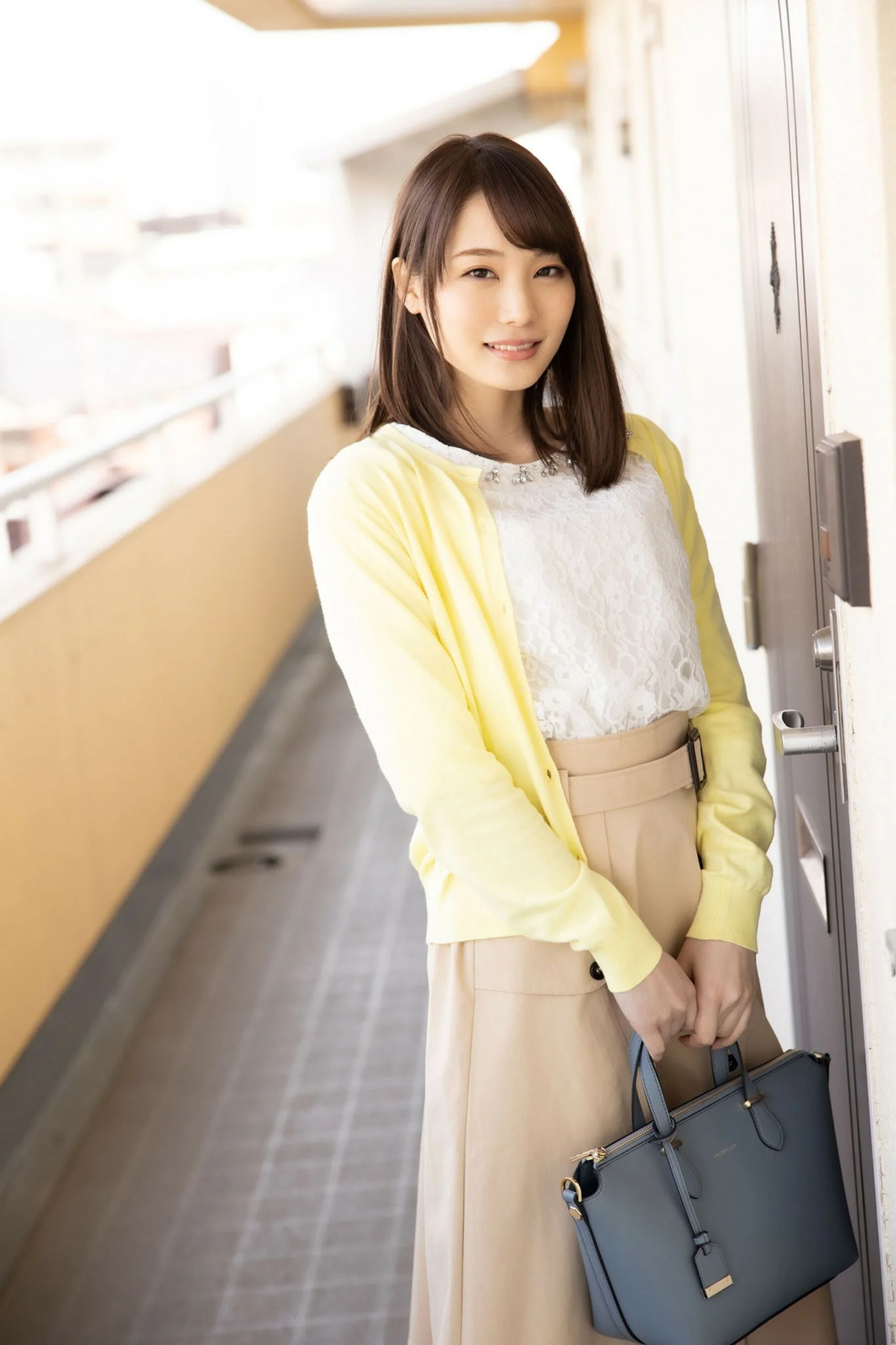 铃村爱里 - Photo 20