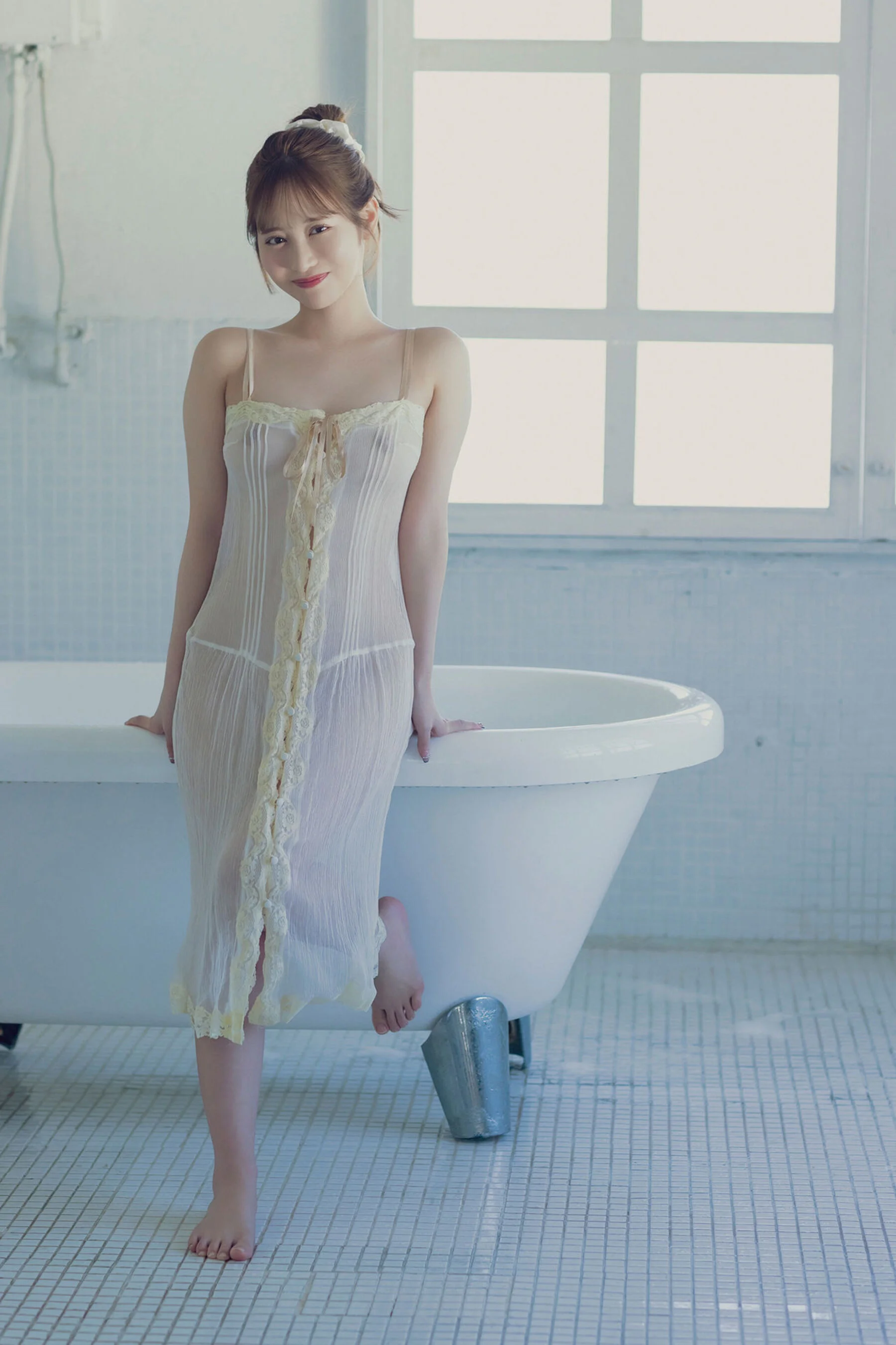 小野六花《六花繚乱 Vol.1 bitter 祝・デビュー４周年》 - Photo 32