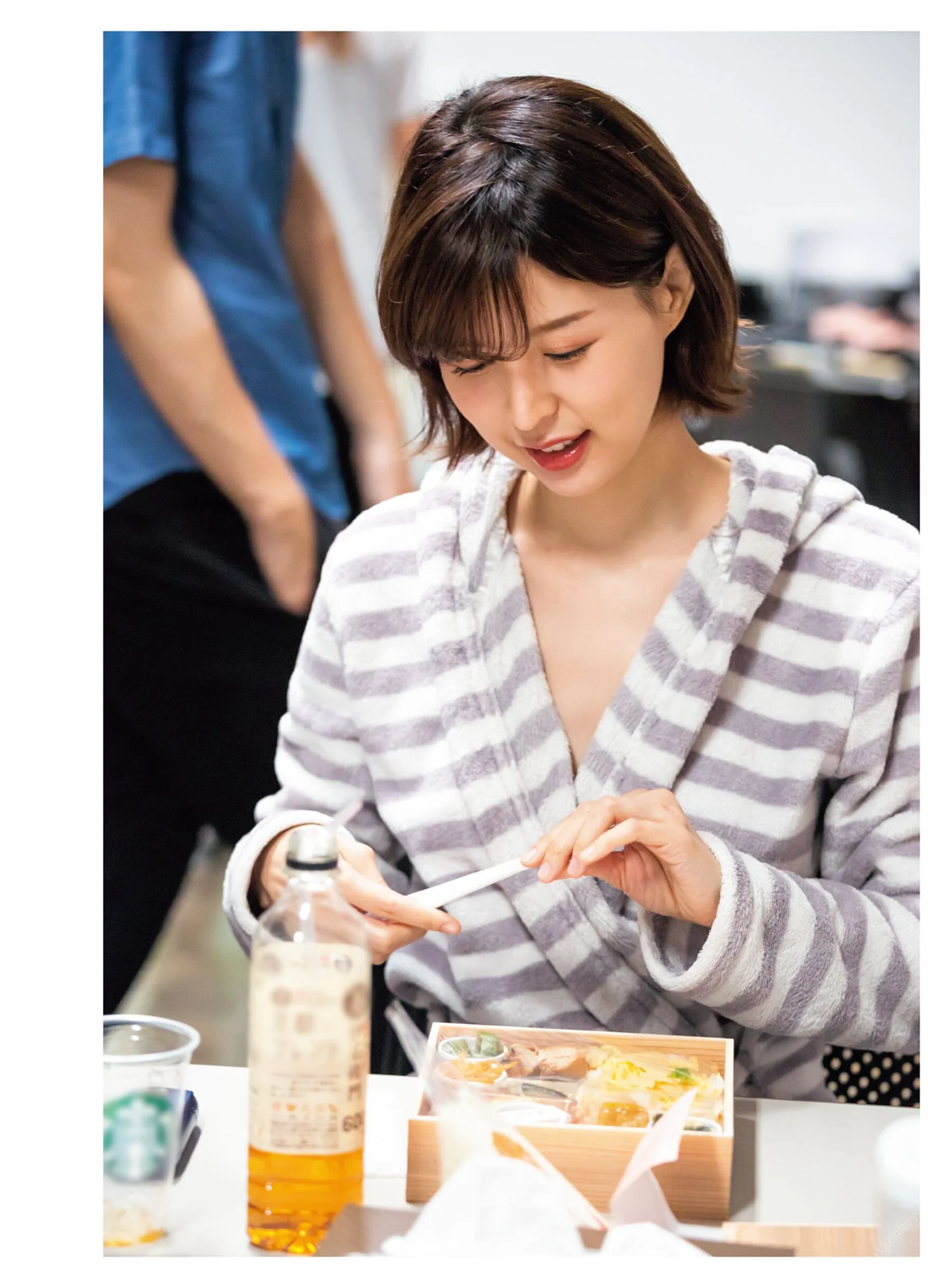 8woman エイトマン女优8人のいちばん长い日 - Photo 63