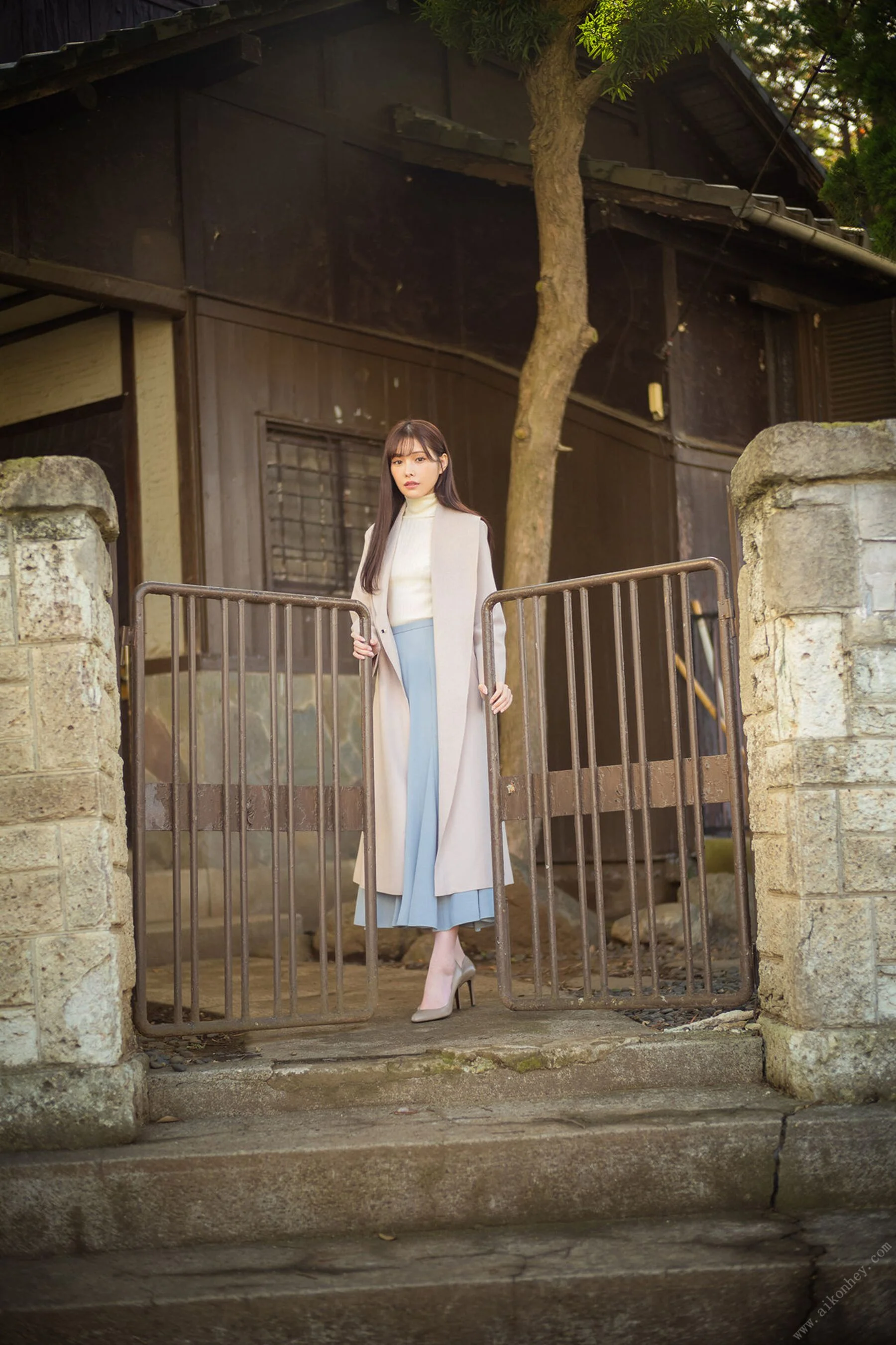 新有菜《シン・ありな》 - Photo 13