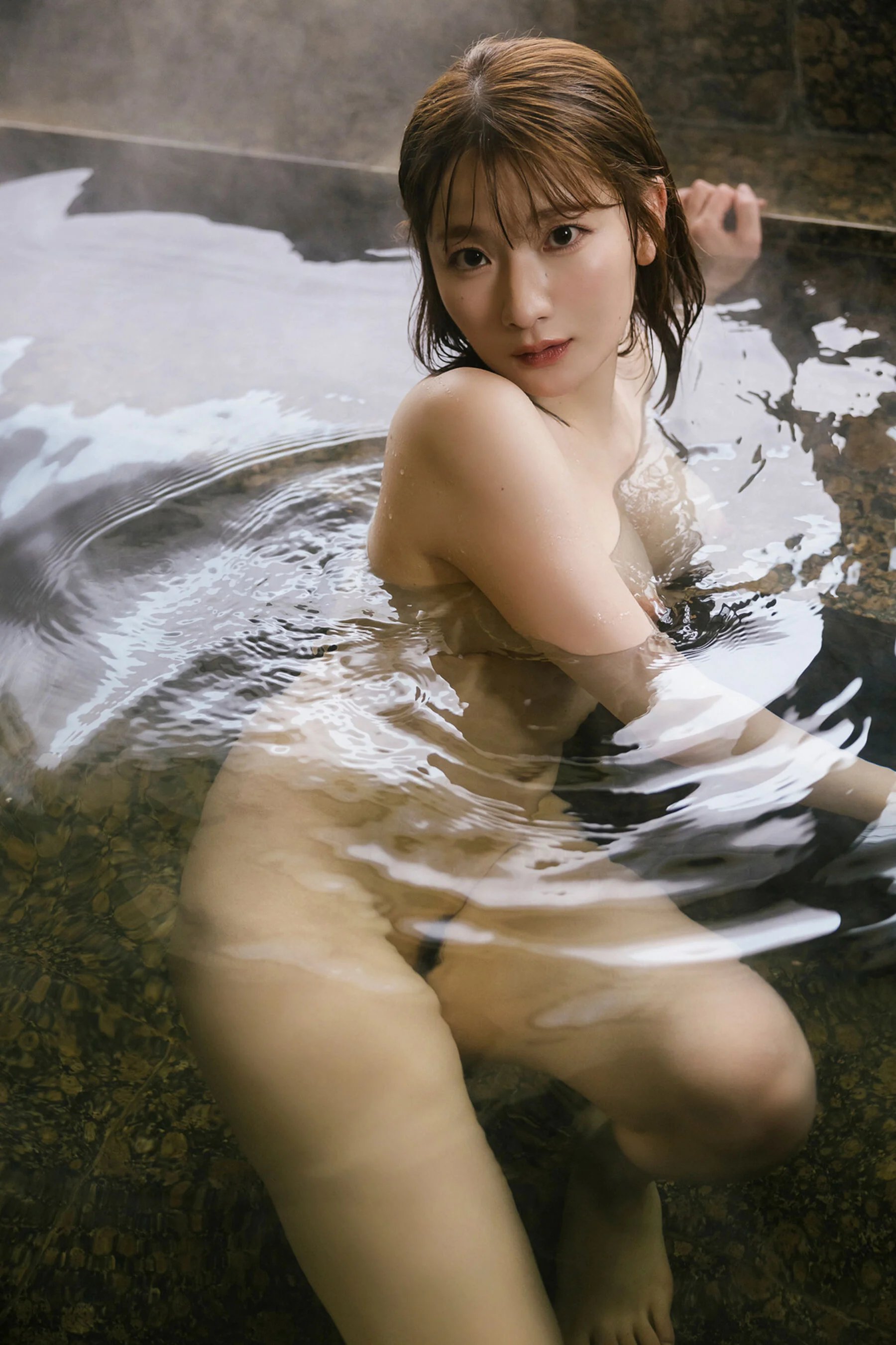 鷲尾芽衣《めいちゃんとヌルポニョ温泉旅 ビチャビチャ编》 - Photo 53