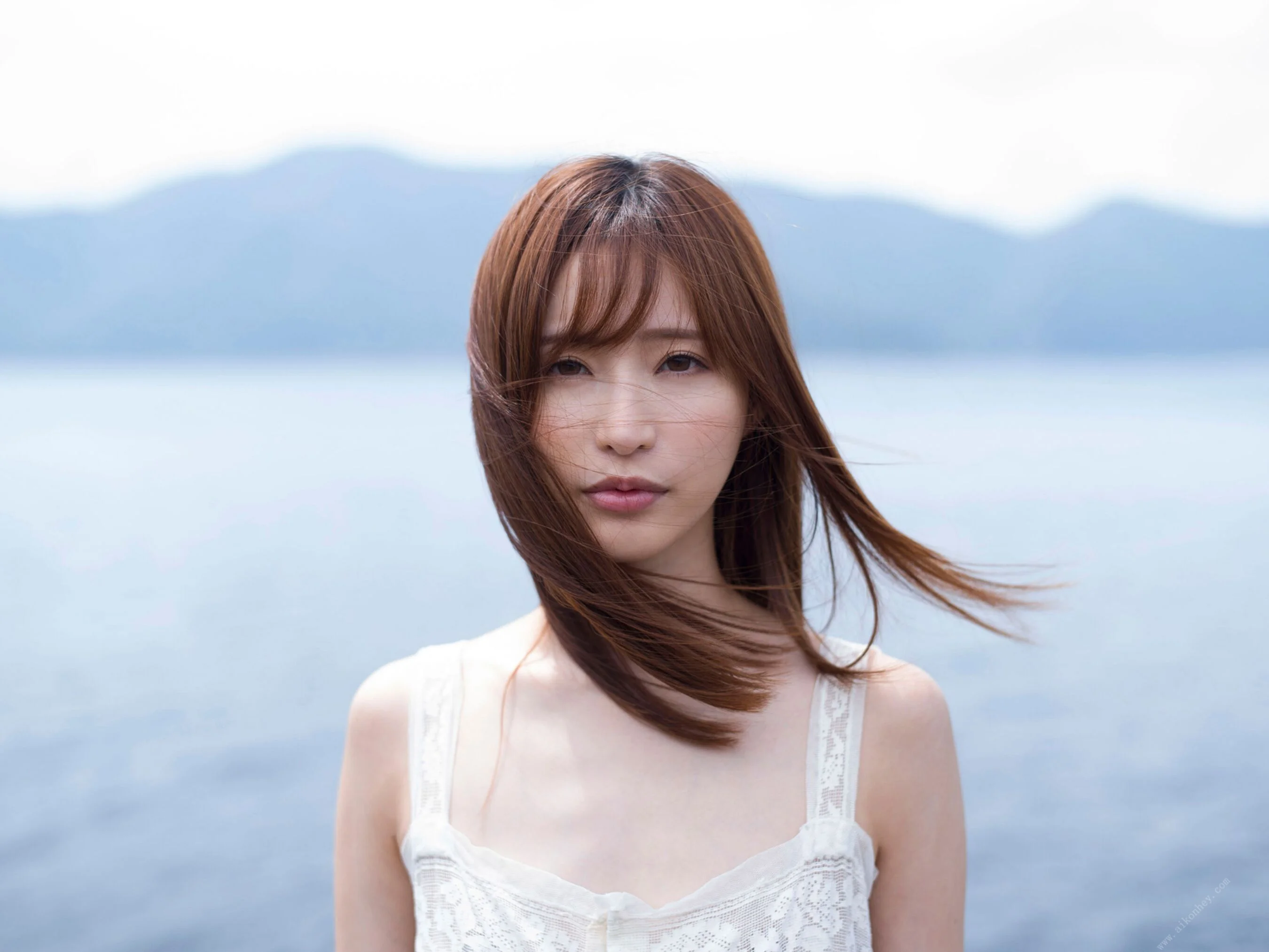 天使萌《裸足の天使》 - Photo 2