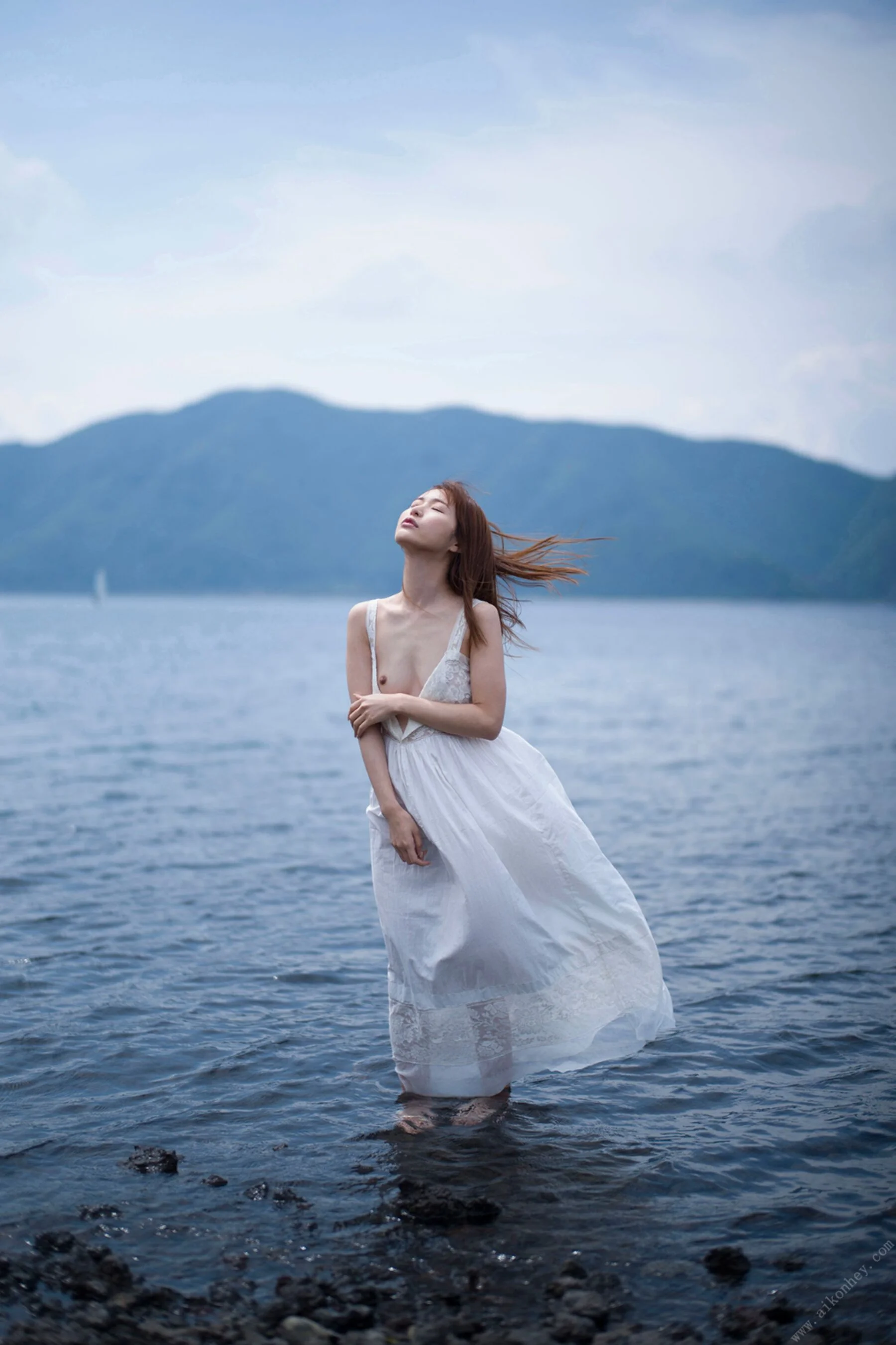 天使萌《裸足の天使》 - Photo 7
