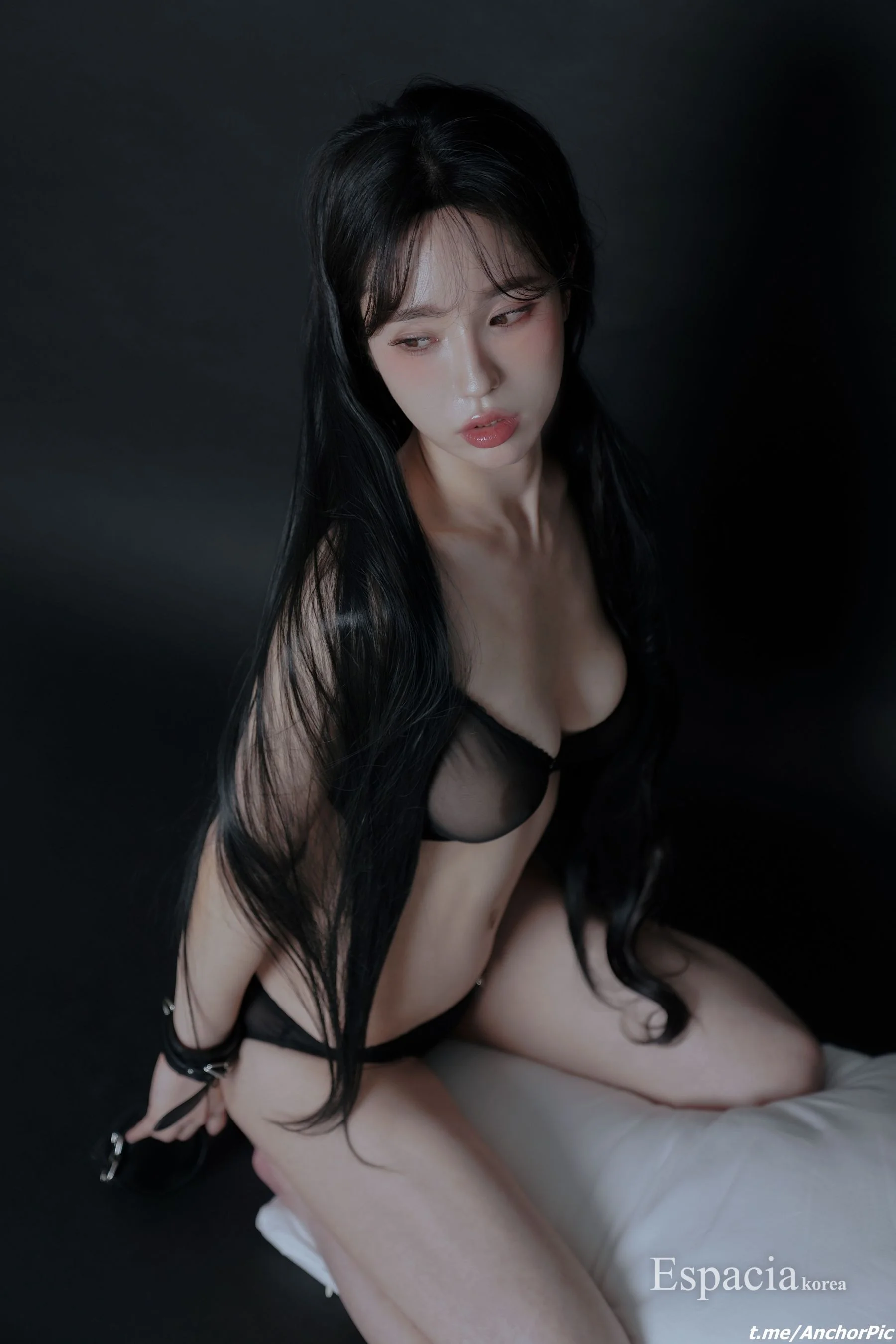 Yunha - Photo 23
