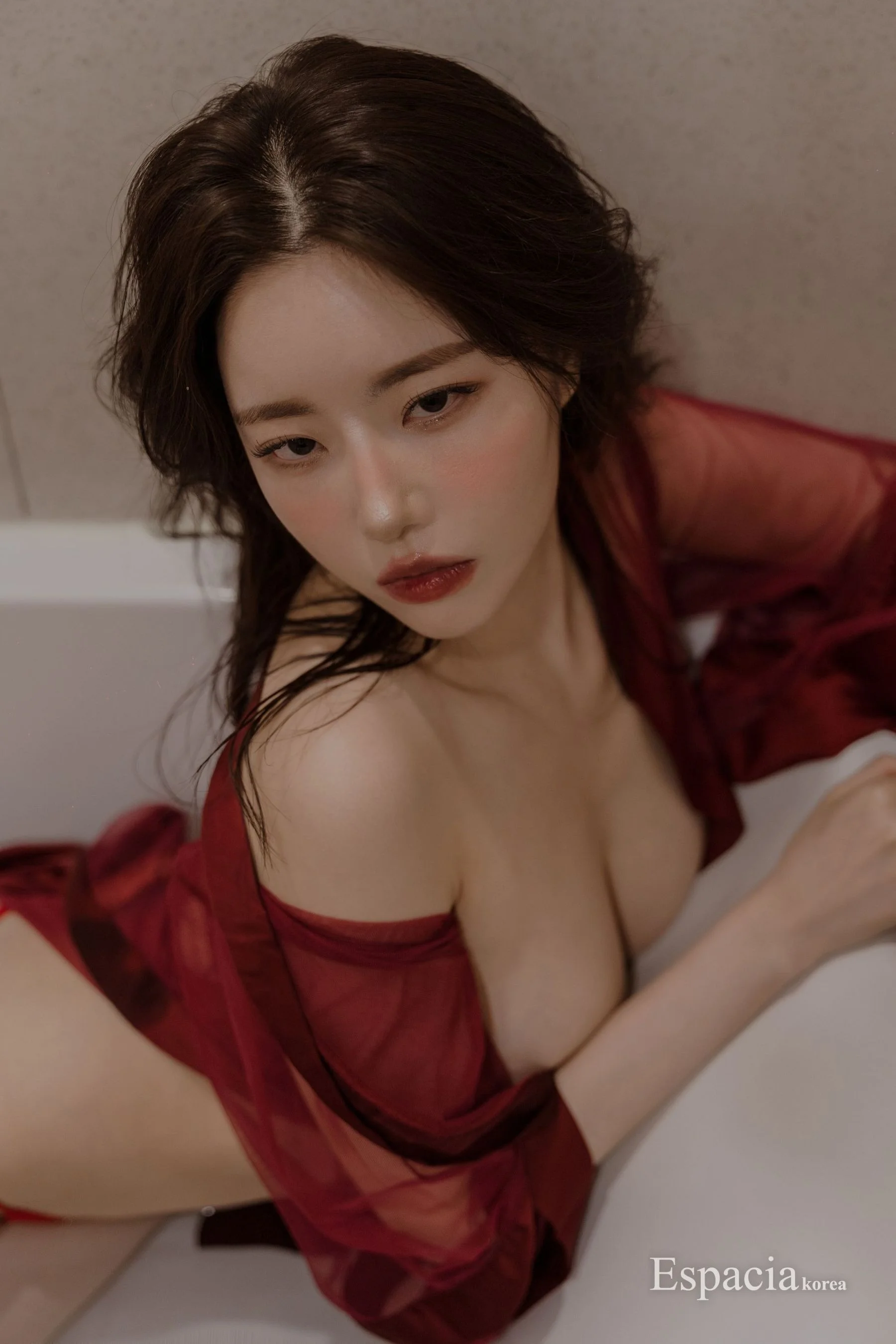 Yua - Photo 40