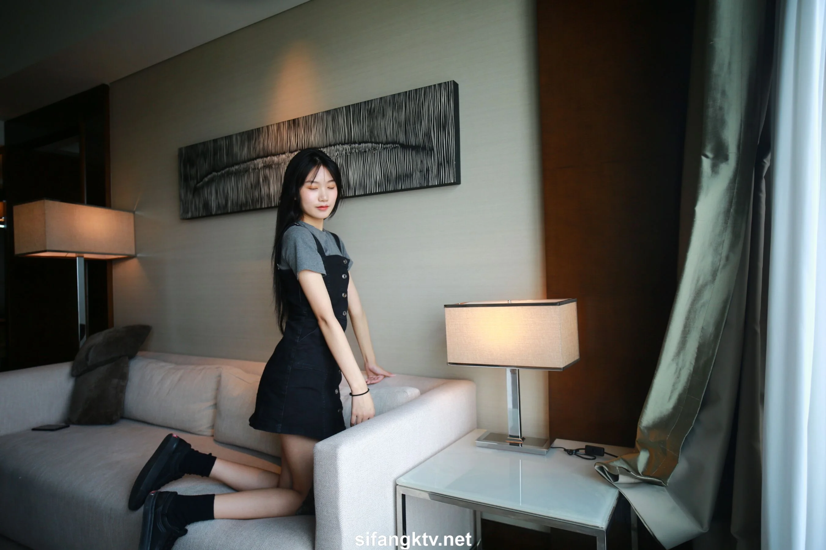 国模亦菲大尺度人体私拍套图 - Photo 126