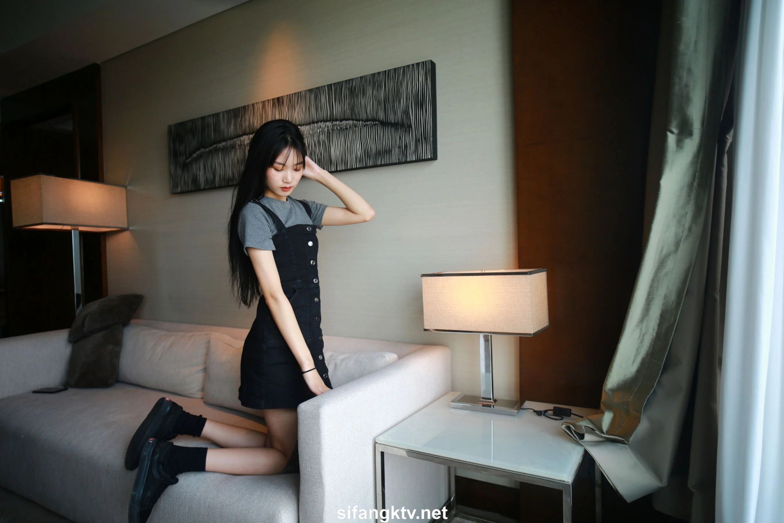 国模亦菲大尺度人体私拍套图 - Photo 130