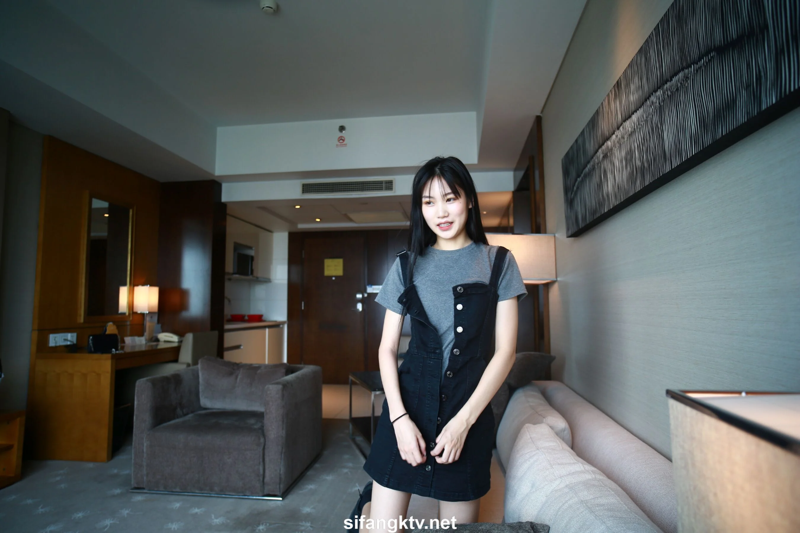 国模亦菲大尺度人体私拍套图 - Photo 177