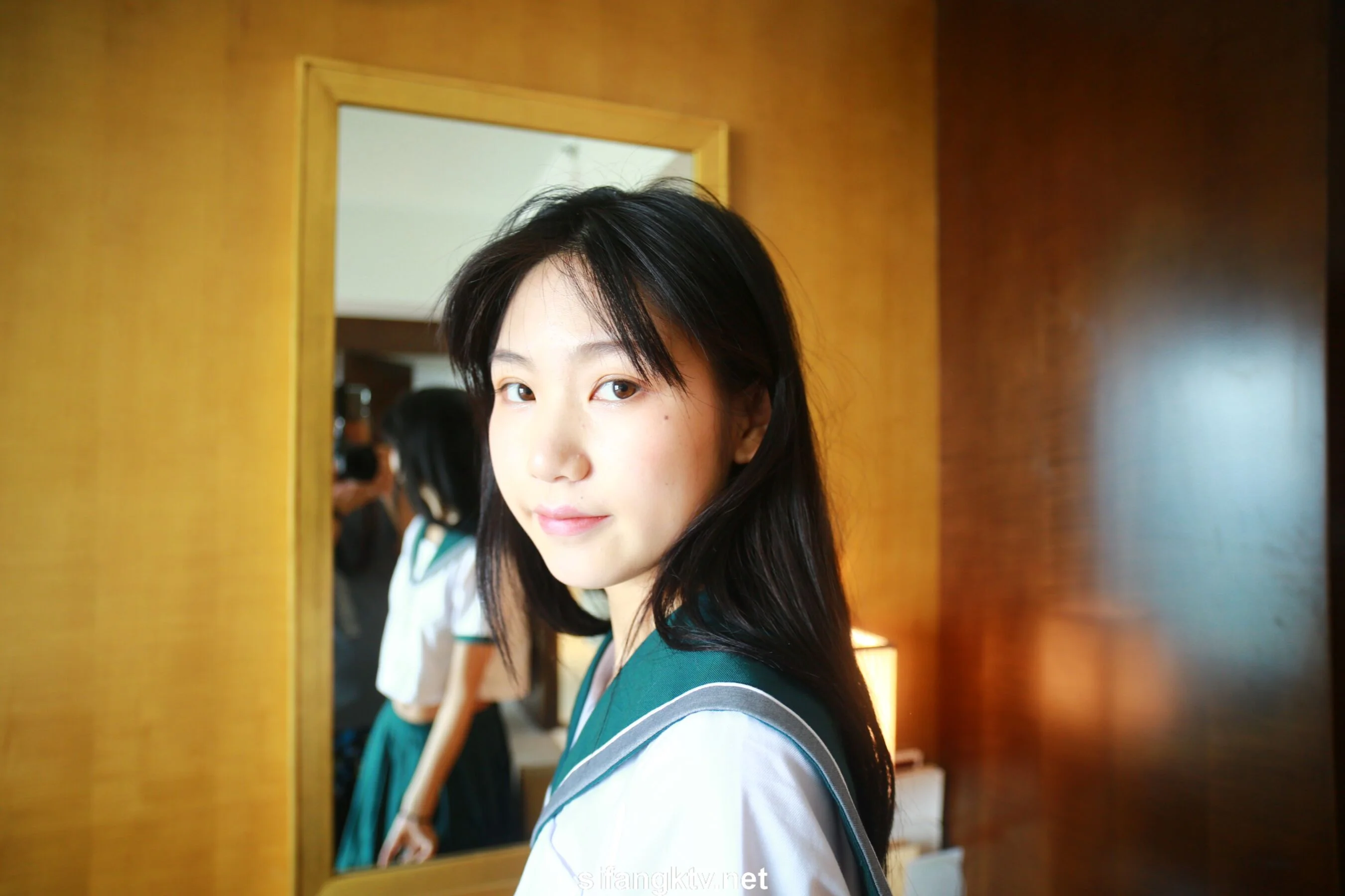 国模亦菲大尺度人体私拍套图 - Photo 661