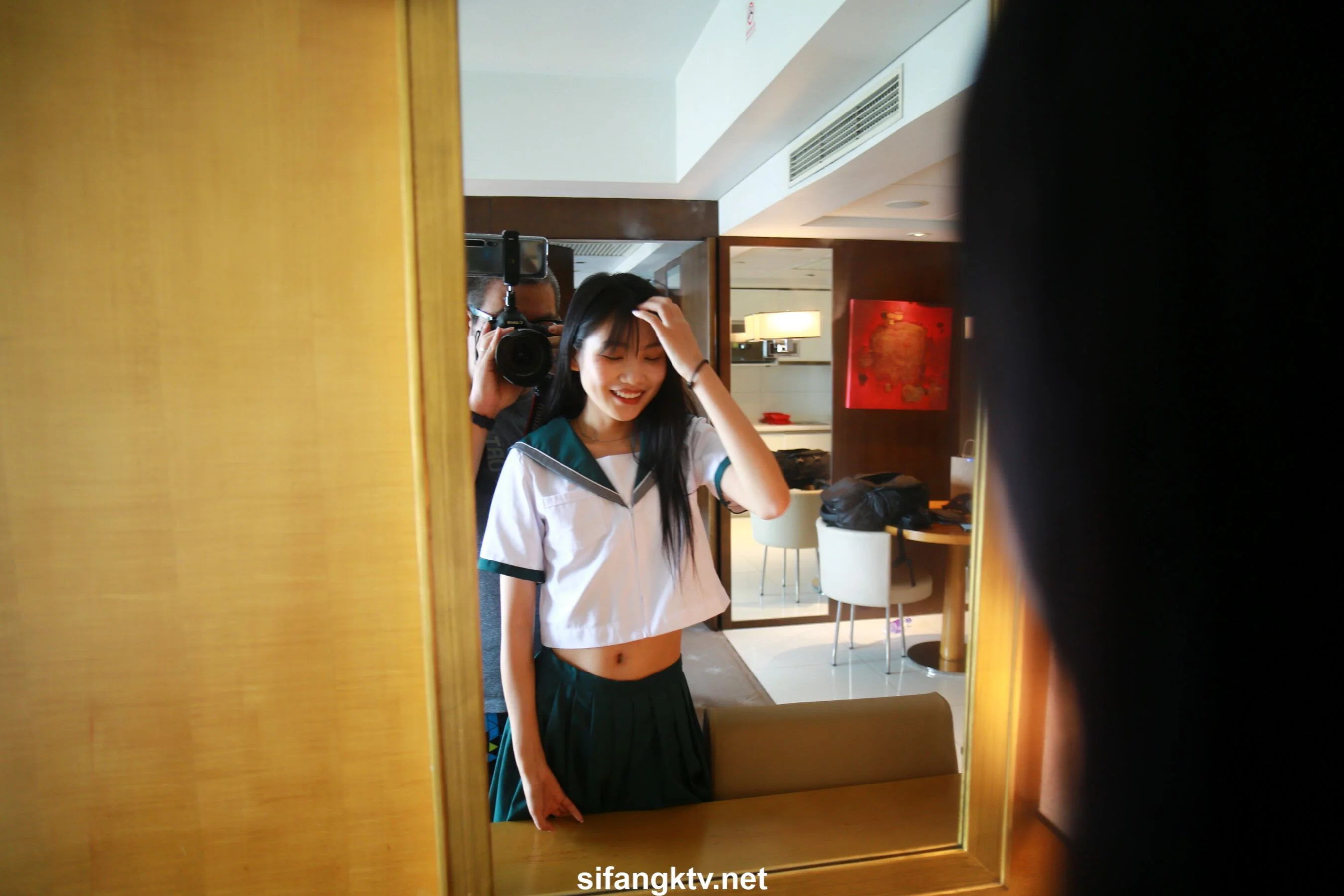 国模亦菲大尺度人体私拍套图 - Photo 673