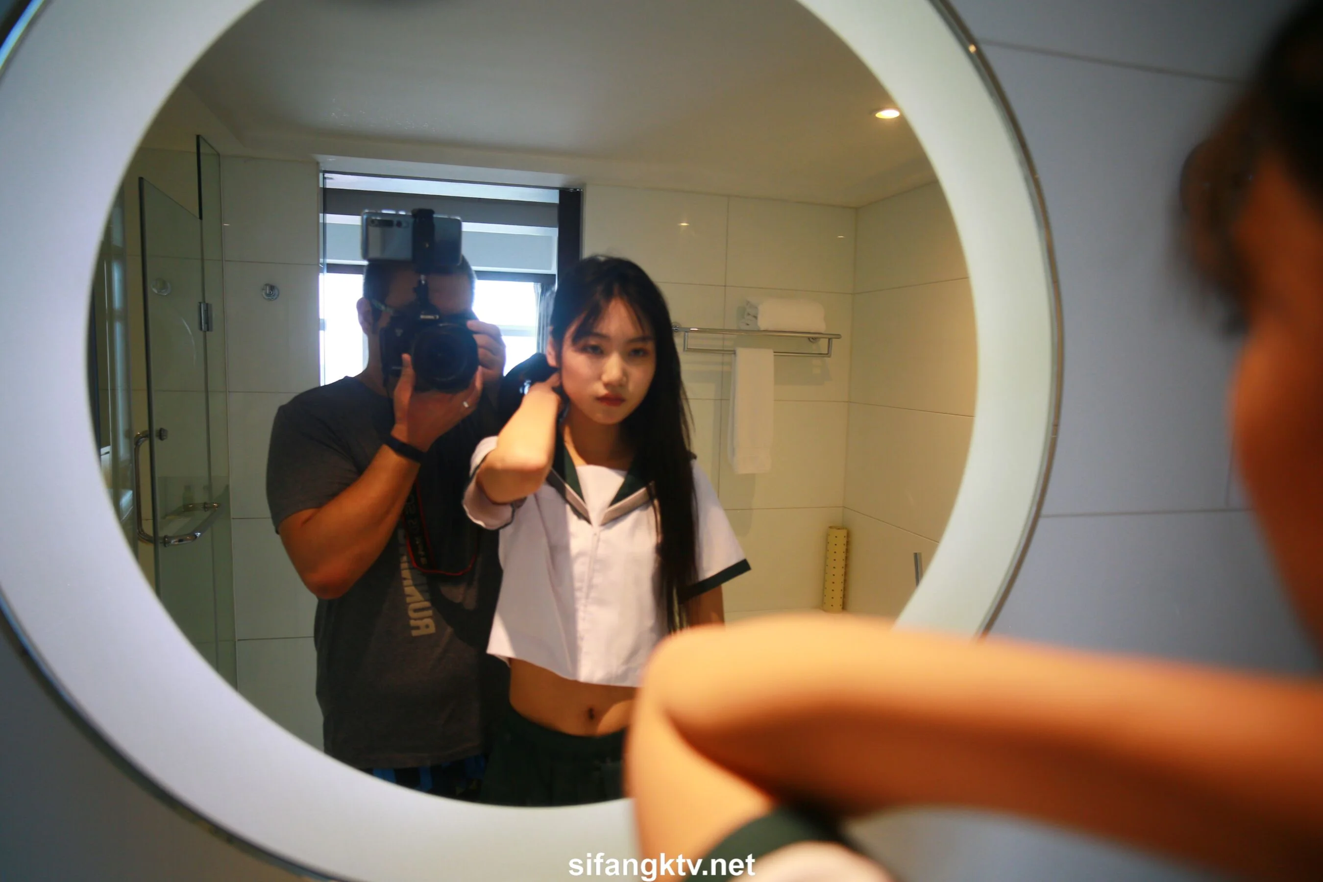 国模亦菲大尺度人体私拍套图 - Photo 675