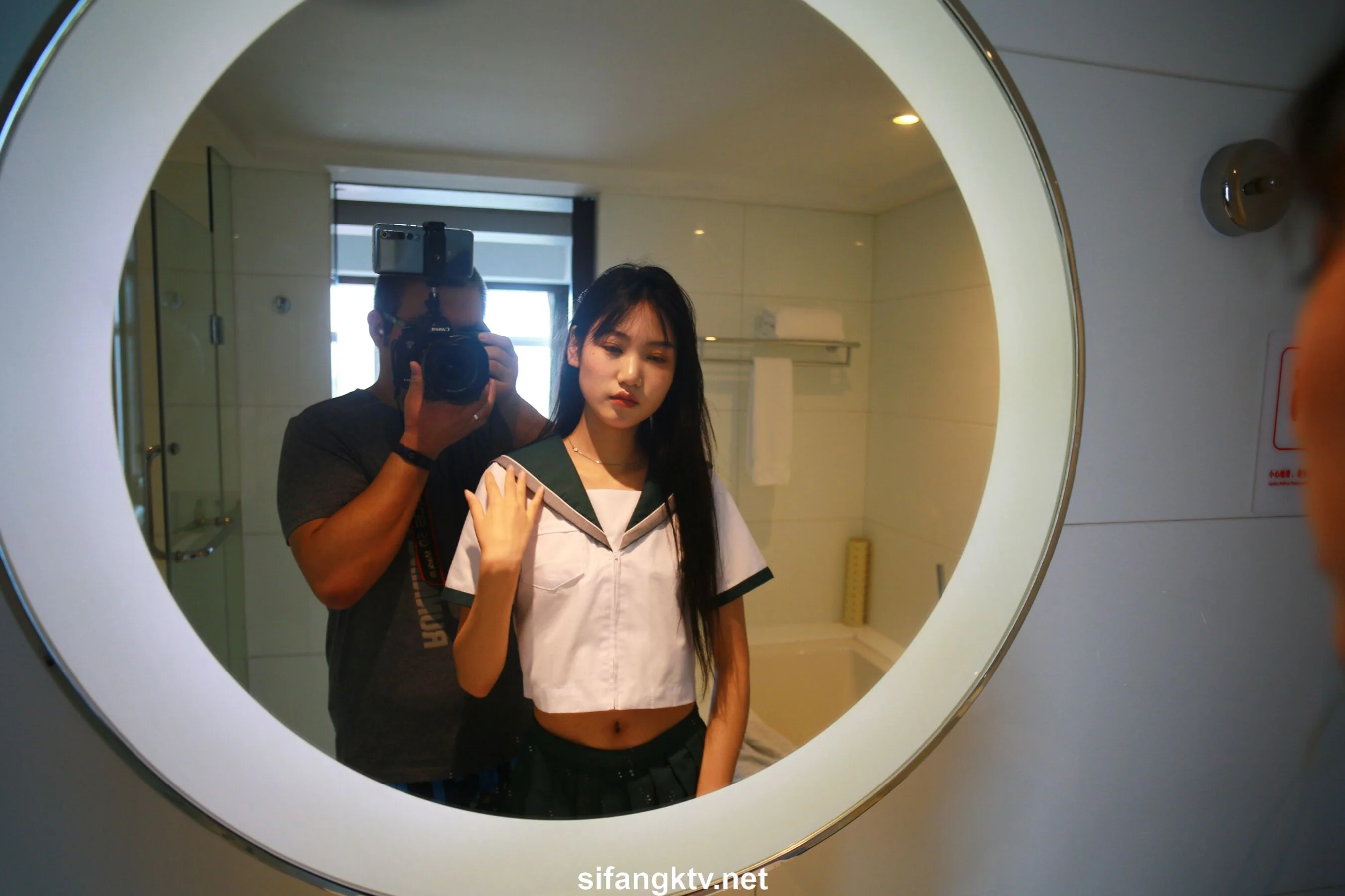 国模亦菲大尺度人体私拍套图 - Photo 676