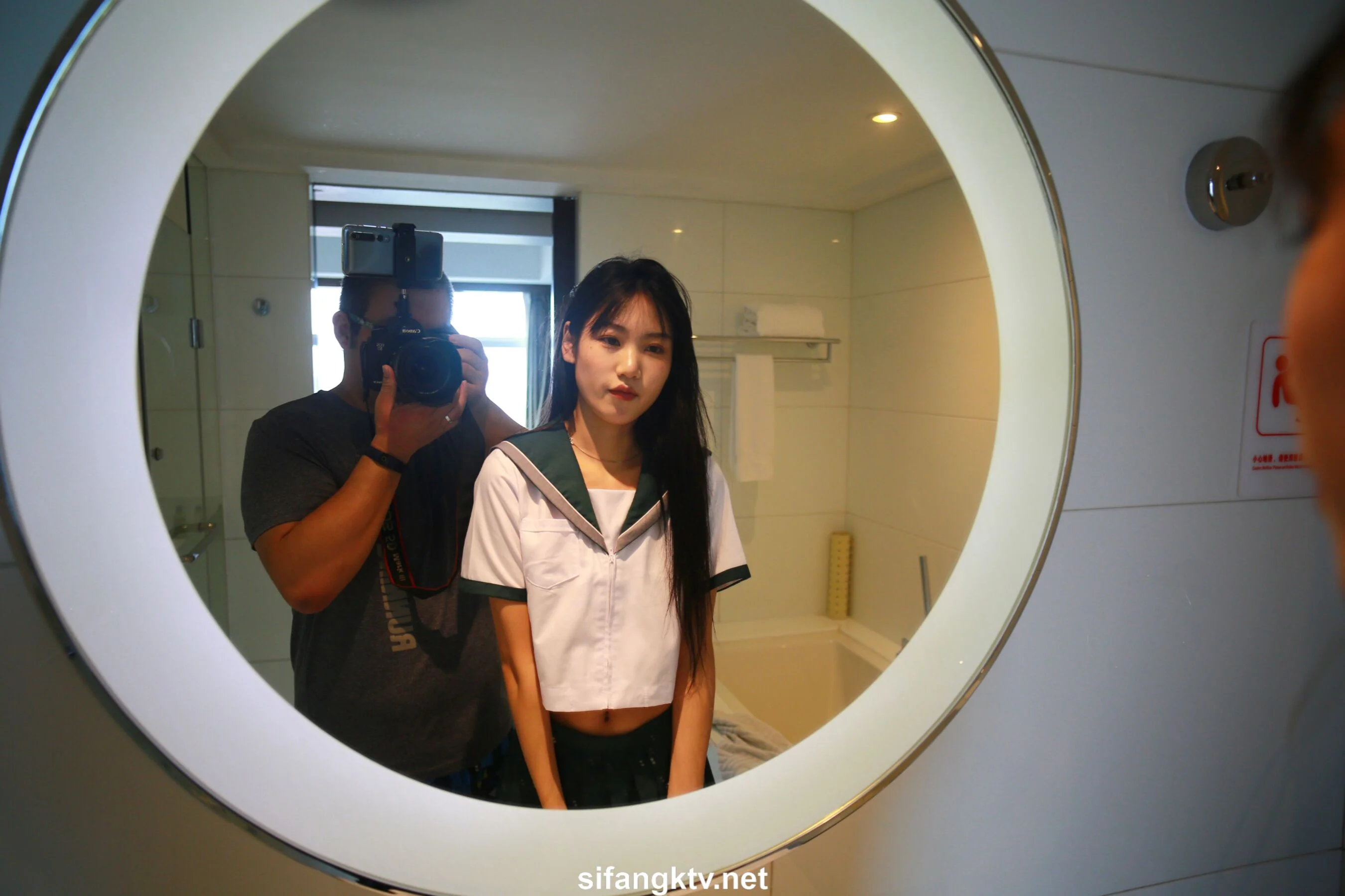 国模亦菲大尺度人体私拍套图 - Photo 679