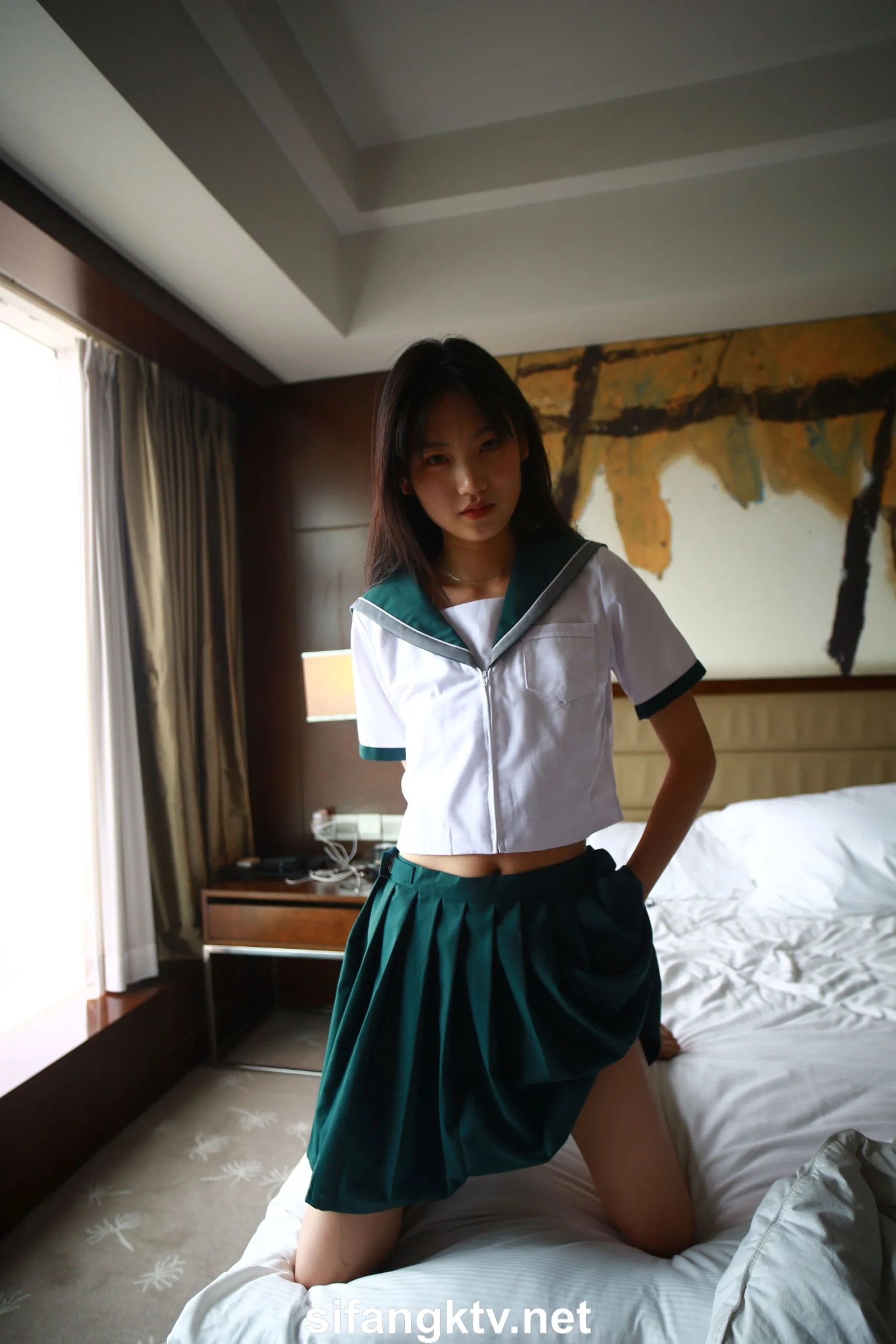 国模亦菲大尺度人体私拍套图 - Photo 822